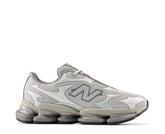 New Balance 2000