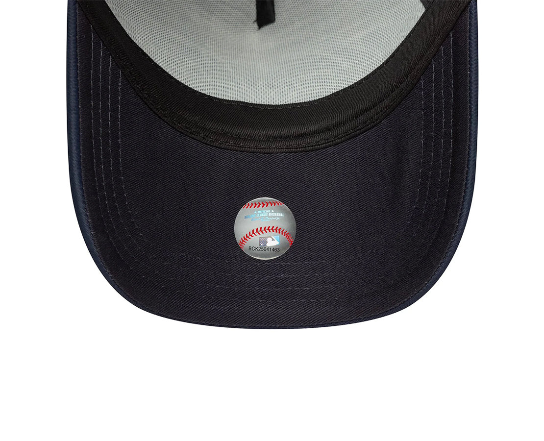 New Era Trucker MLB Script New York Yankees MAR - 60691182E-205