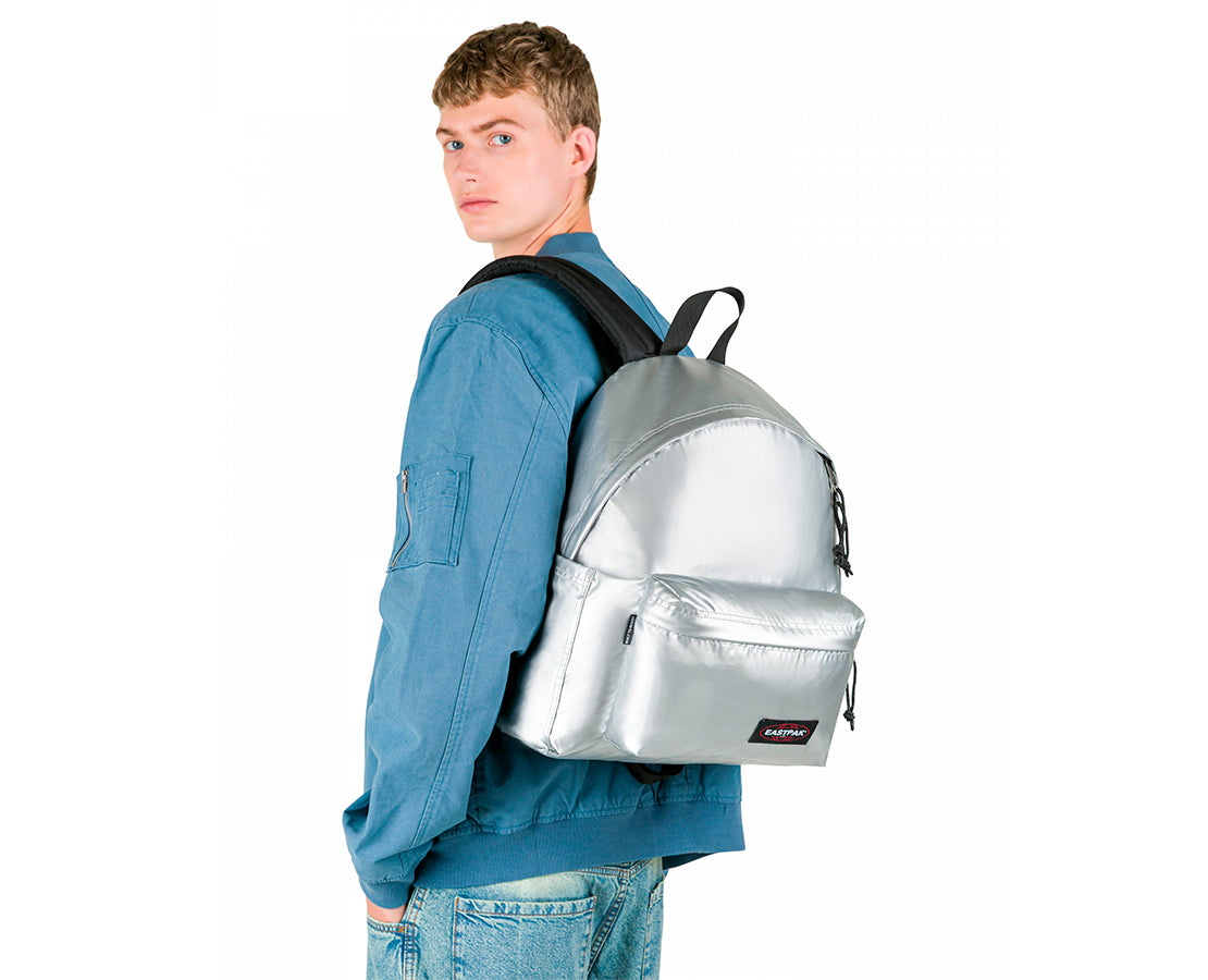 Eastpak Day PakR Space Silver PRATA - EK0A5BG47Y2-439