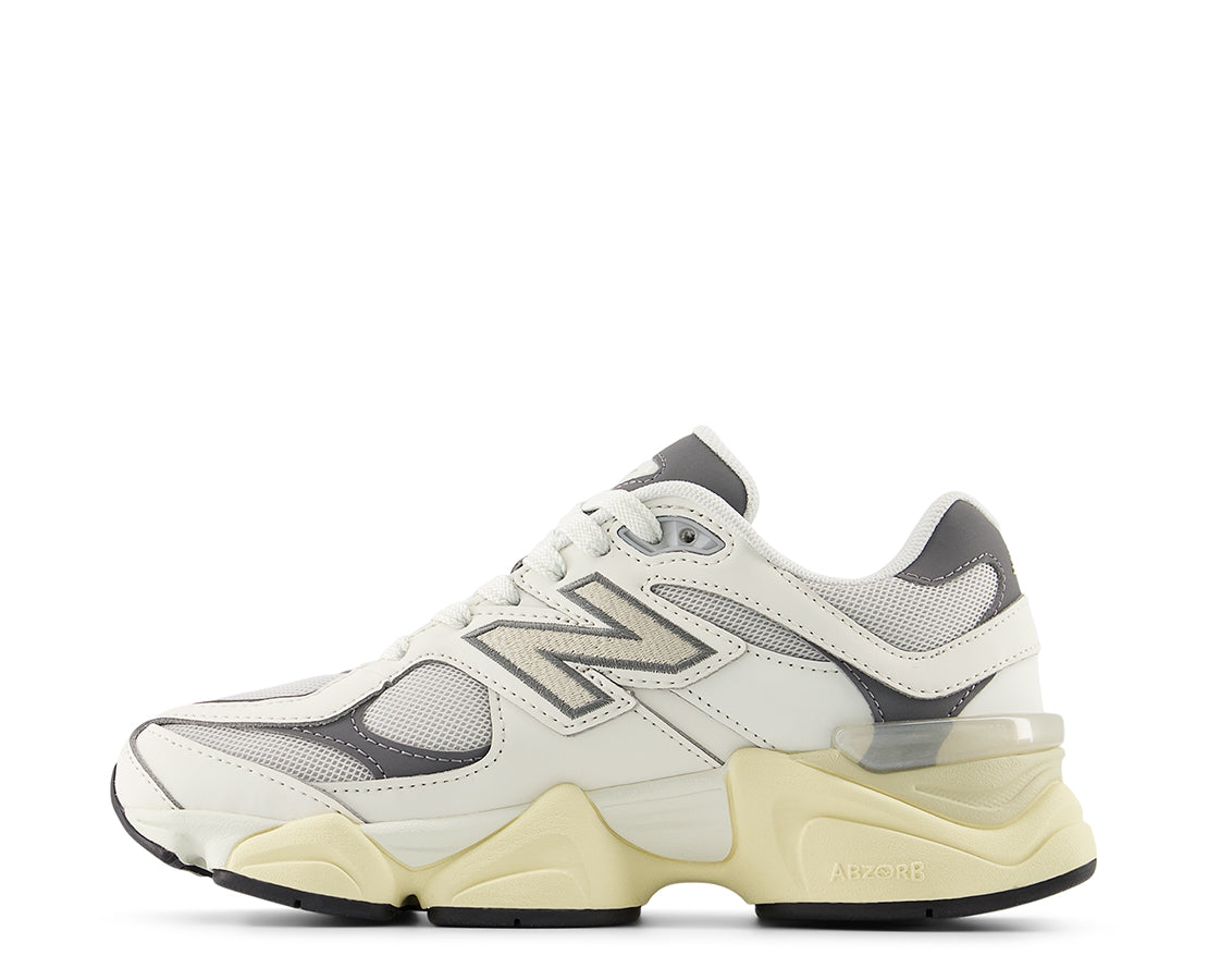 New Balance 9060 Sea Salt Castlerock CZ/BJ - GC9060GA-375