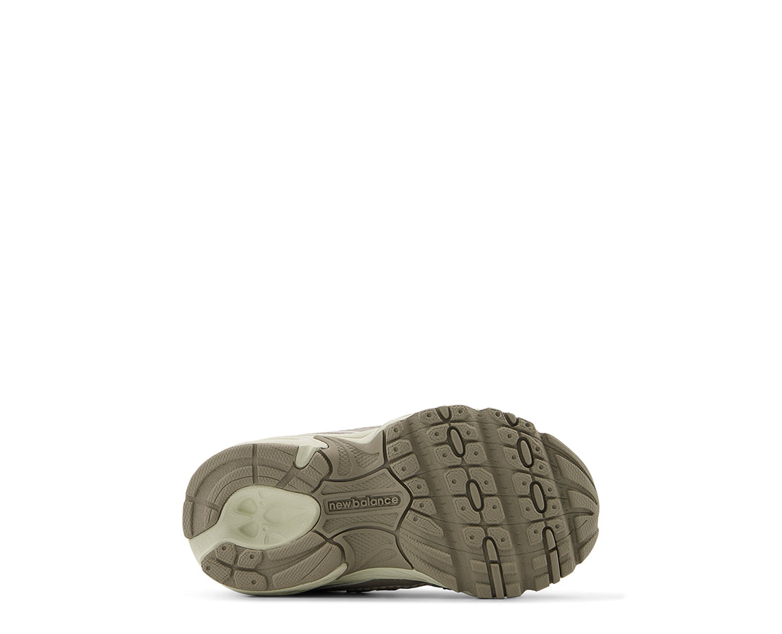 New Balance 740  KHAKI/BJ - IZ740SA-1156