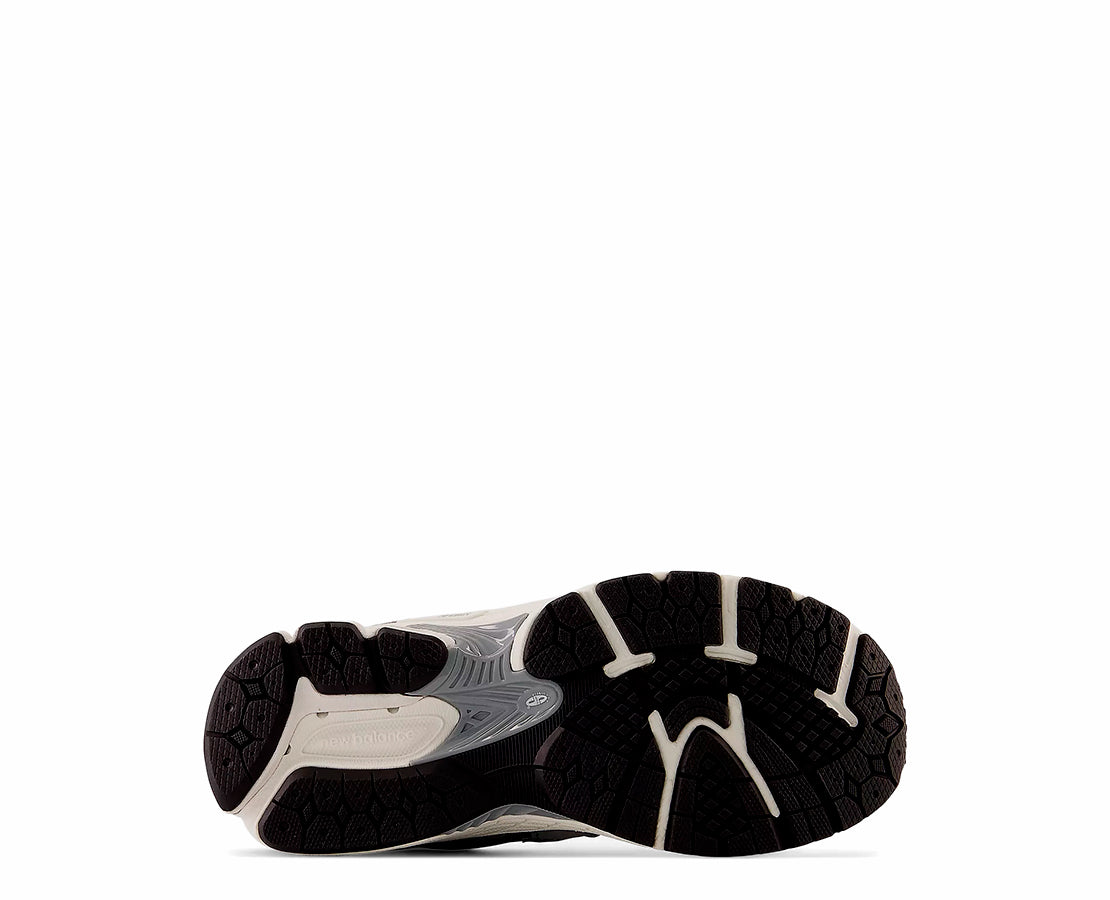 New Balance 2002R Steel Lead CZ - PC2002ST-158