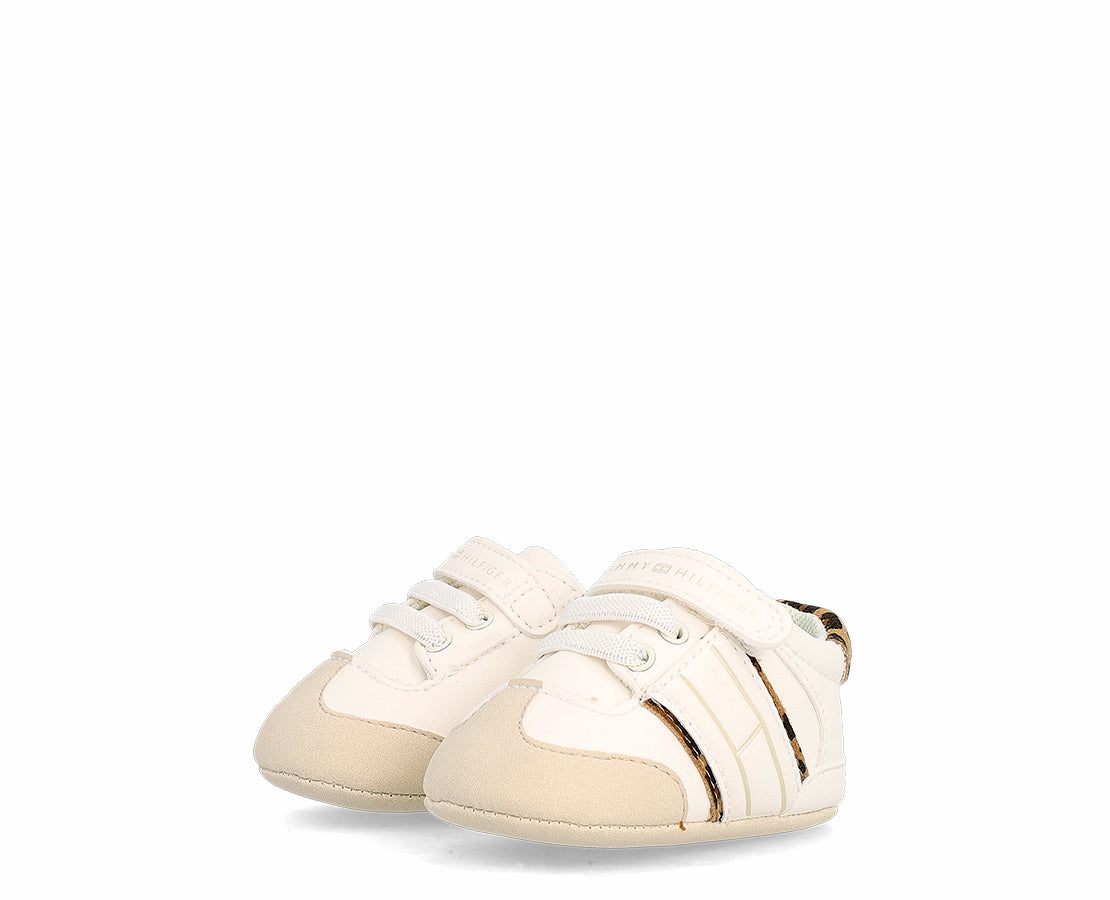 Tommy Hilfiger Low Cut Lace-Up Velcro Crib BJ/EST - T0A9-33962-1755A472-787