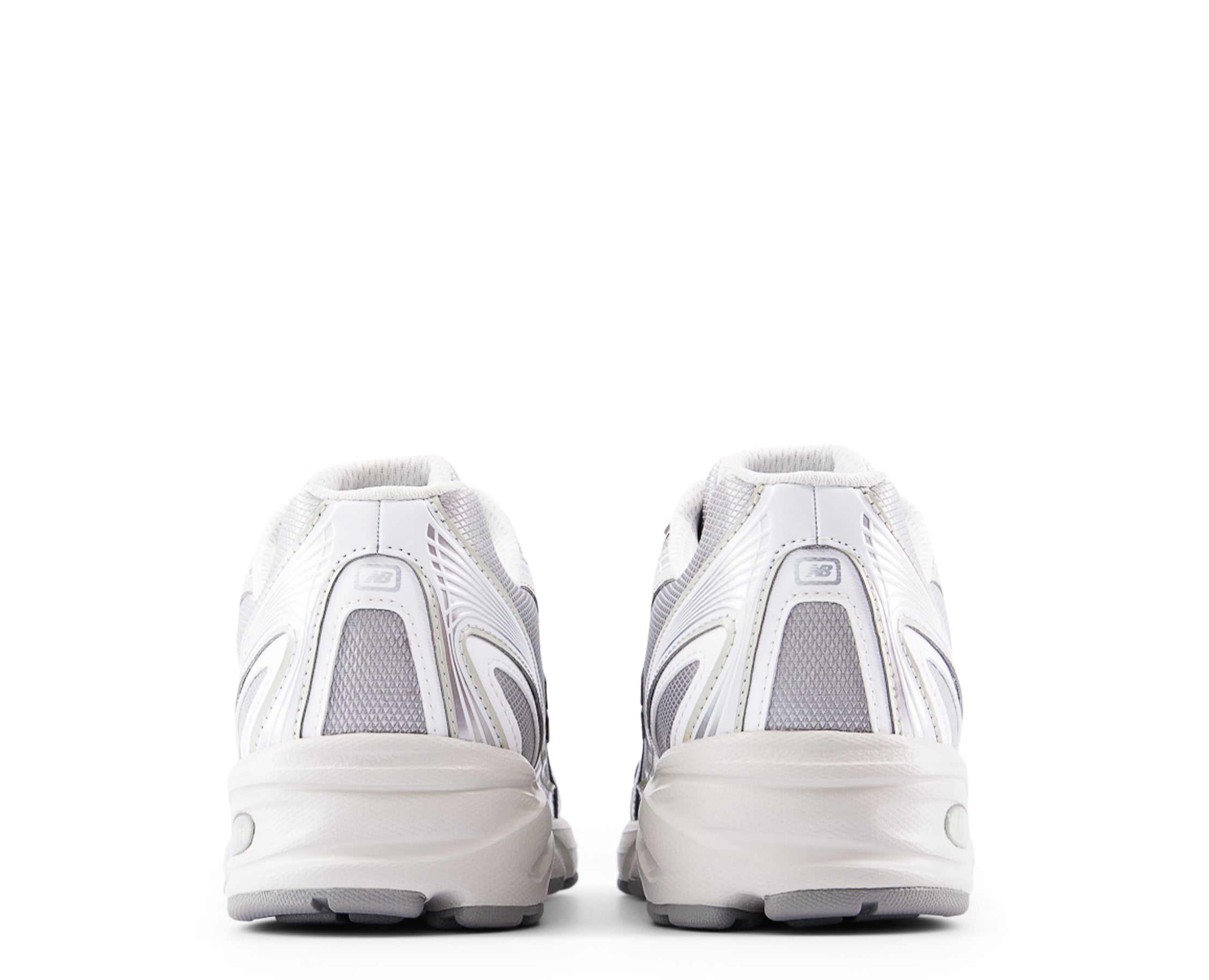 New Balance 740 PRATA - U7405I7-439