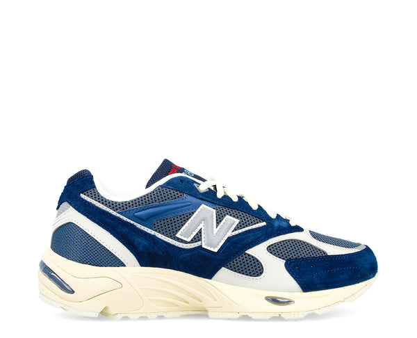New Balance 880R