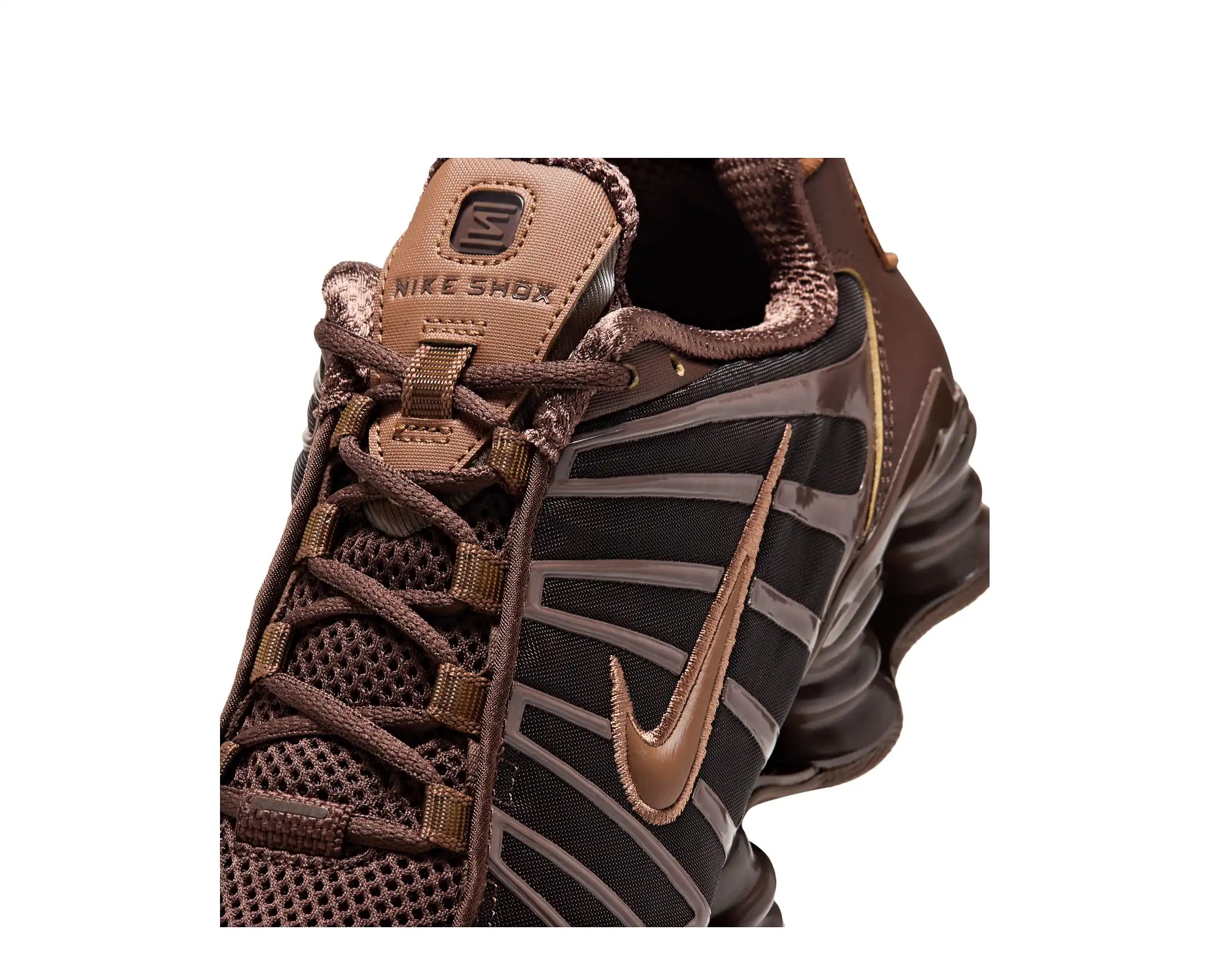 Sapatilhas Nike Shox TL Castanho — detalhe | AR3566-205
