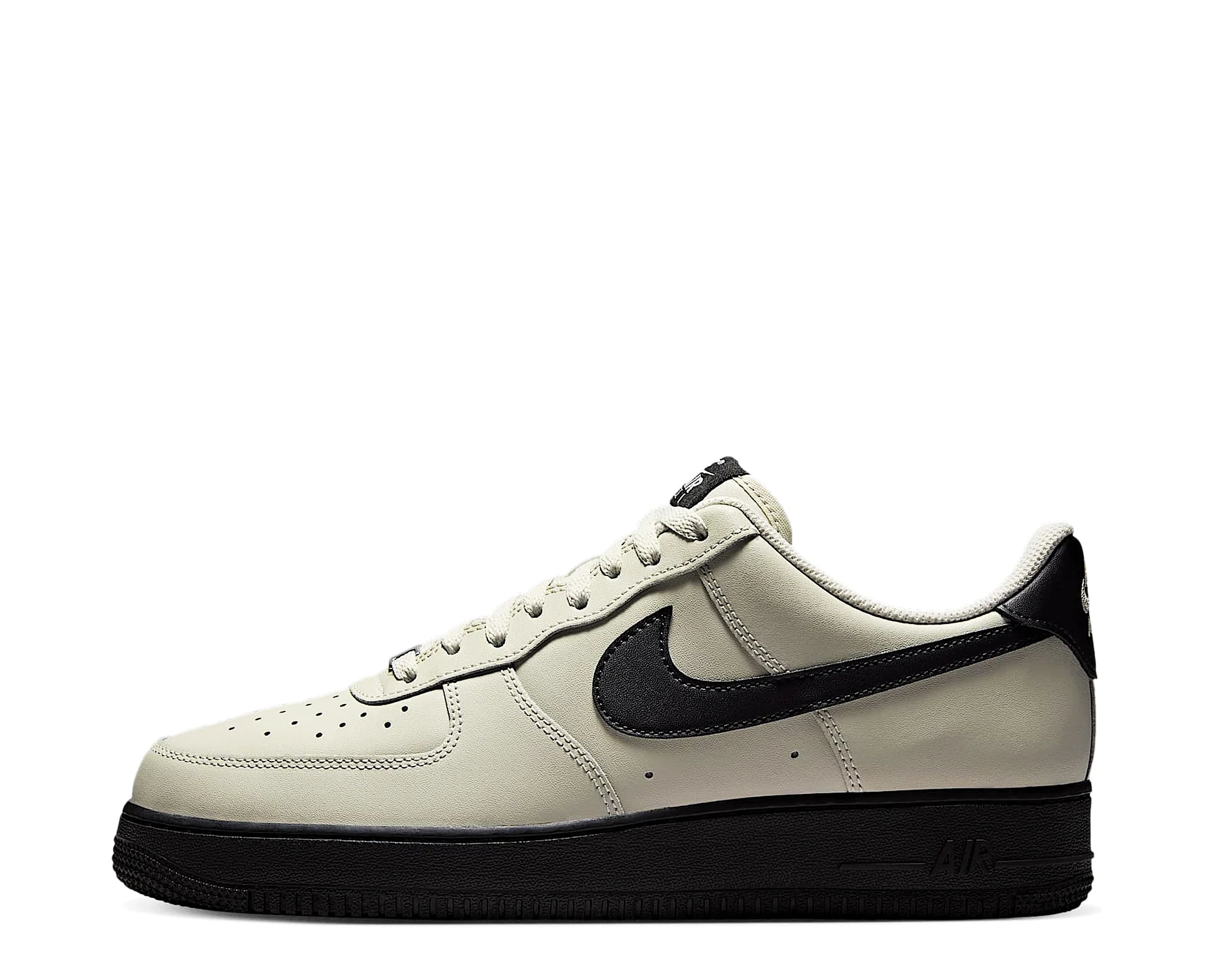 Sapatilhas Nike Air Force 1 '07 Low Bege — perfil interior | FJ4146-005