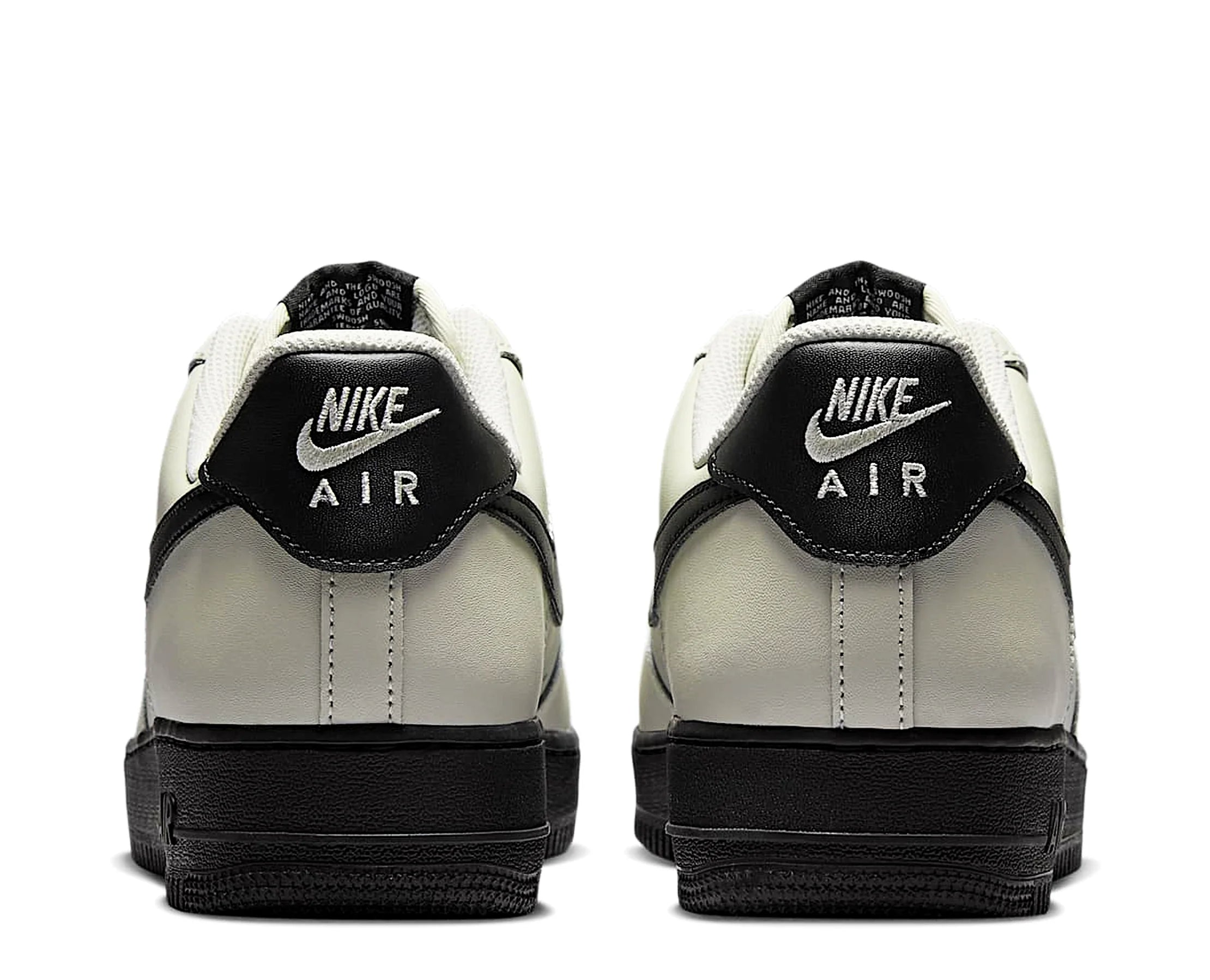 Sapatilhas Nike Air Force 1 '07 Low Bege — traseira | FJ4146-005