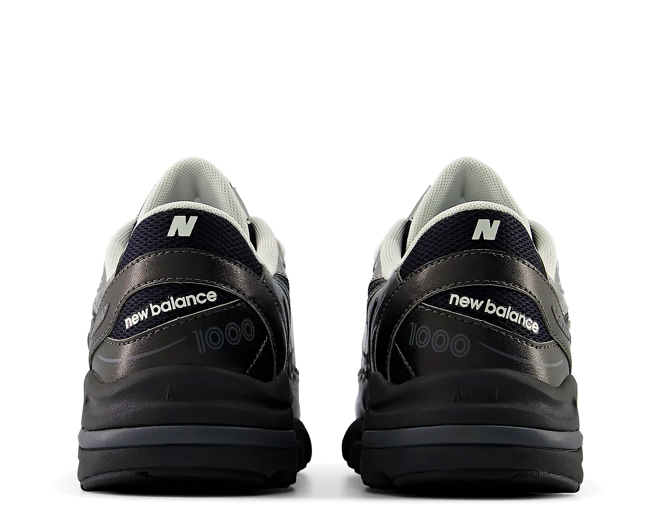 Sapatilhas New Balance 1000 Castanho — traseira | G10001GF