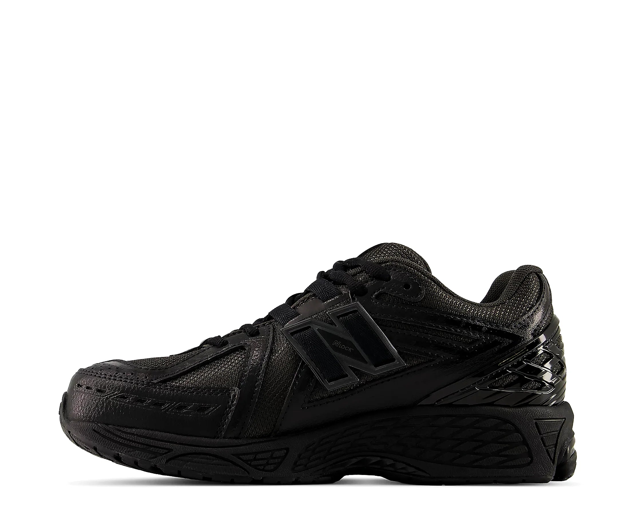 Sapatilhas New Balance 1906 Preto — perfil exterior | G190639Z