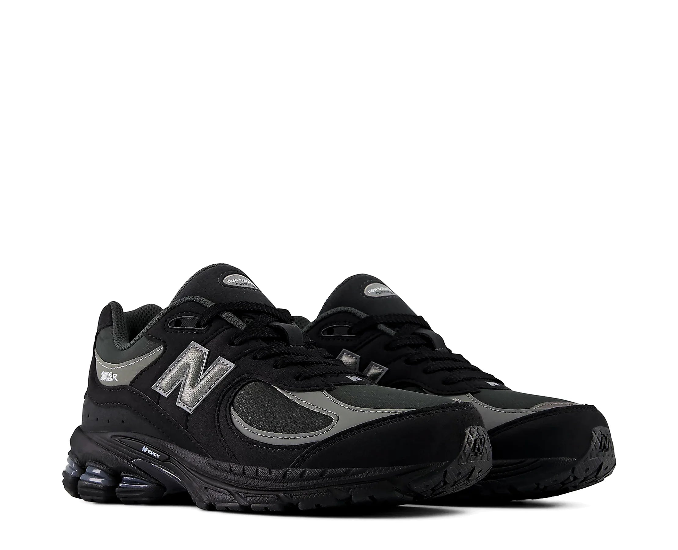 Sapatilhas New Balance 2002 Preto — par | G200215N