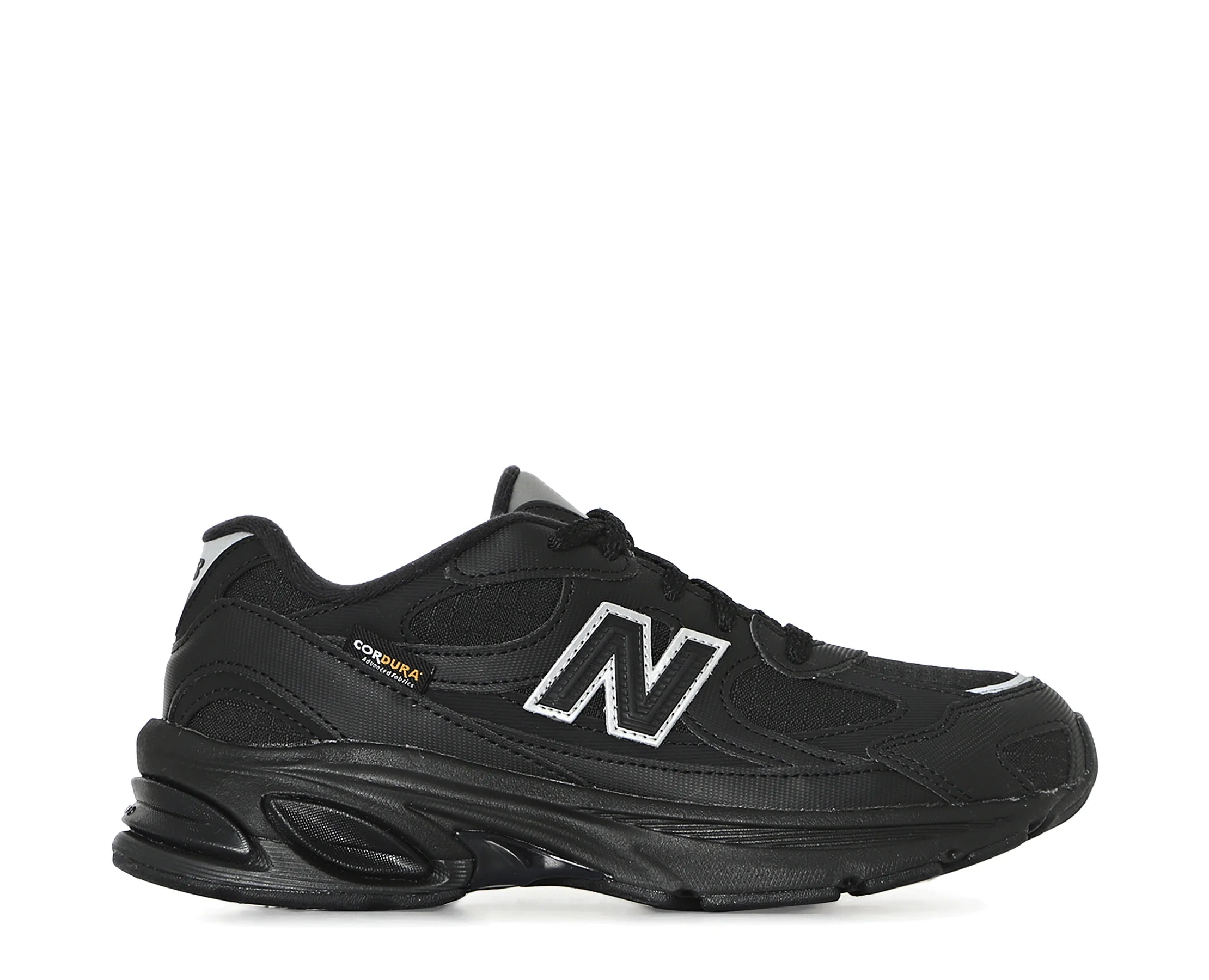 Sapatilhas New Balance 2010 Preto — perfil exterior | G2010321