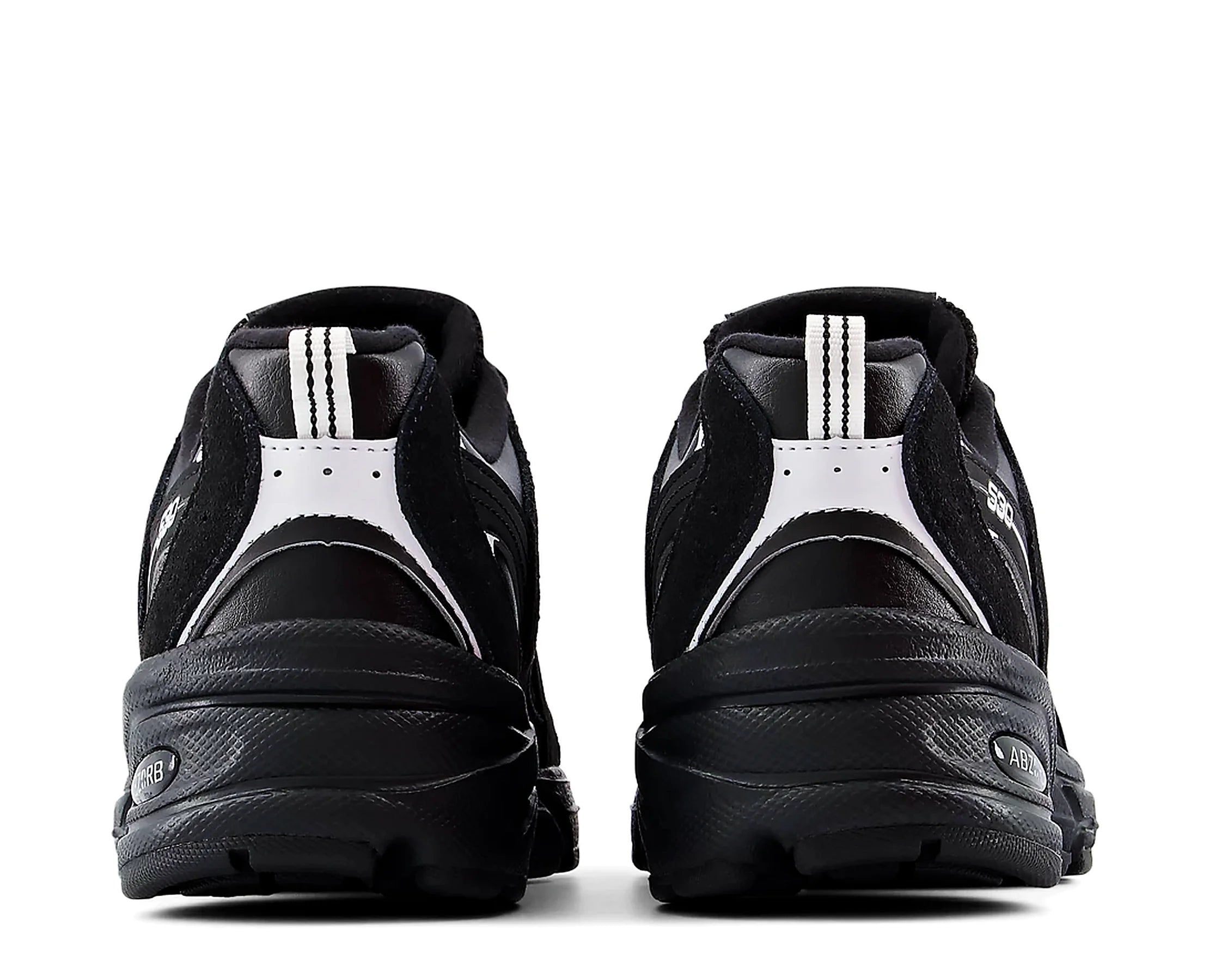 Sapatilhas New Balance 530 Preto — traseira | G5301PD