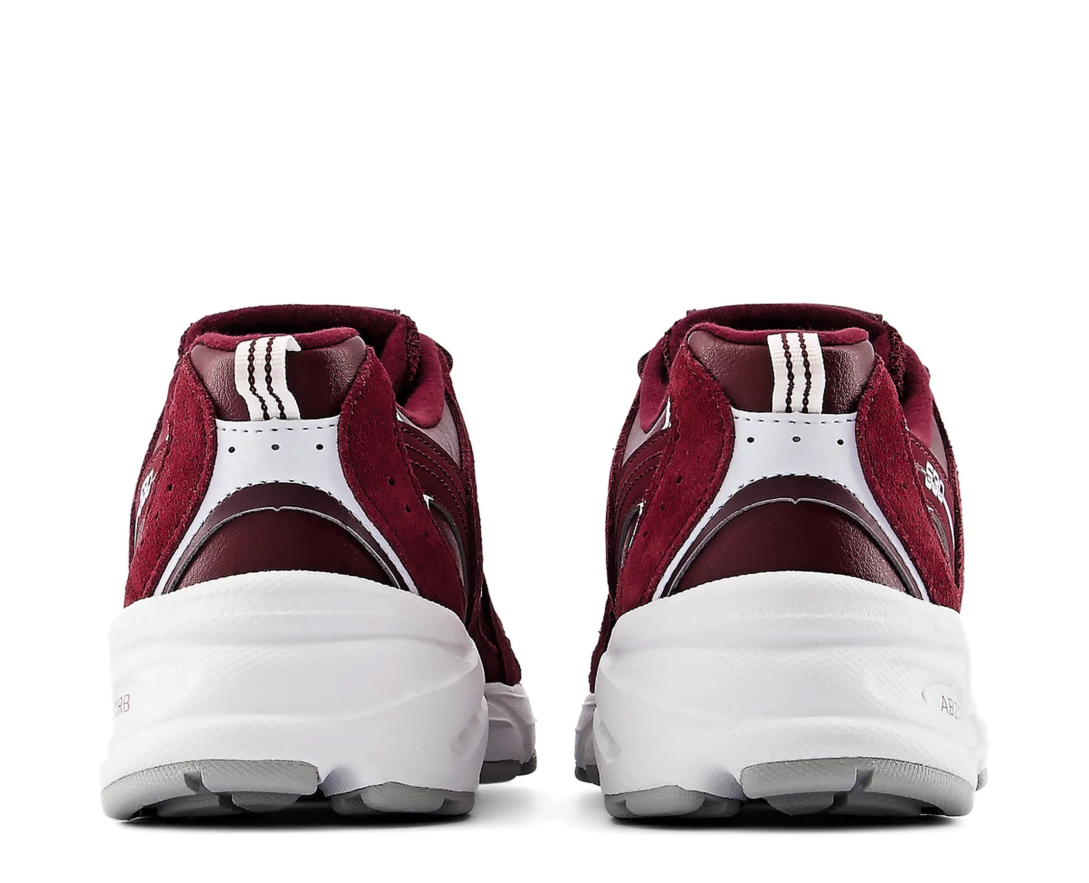 Sapatilhas New Balance 530 Bordeaux — traseira | G53086M