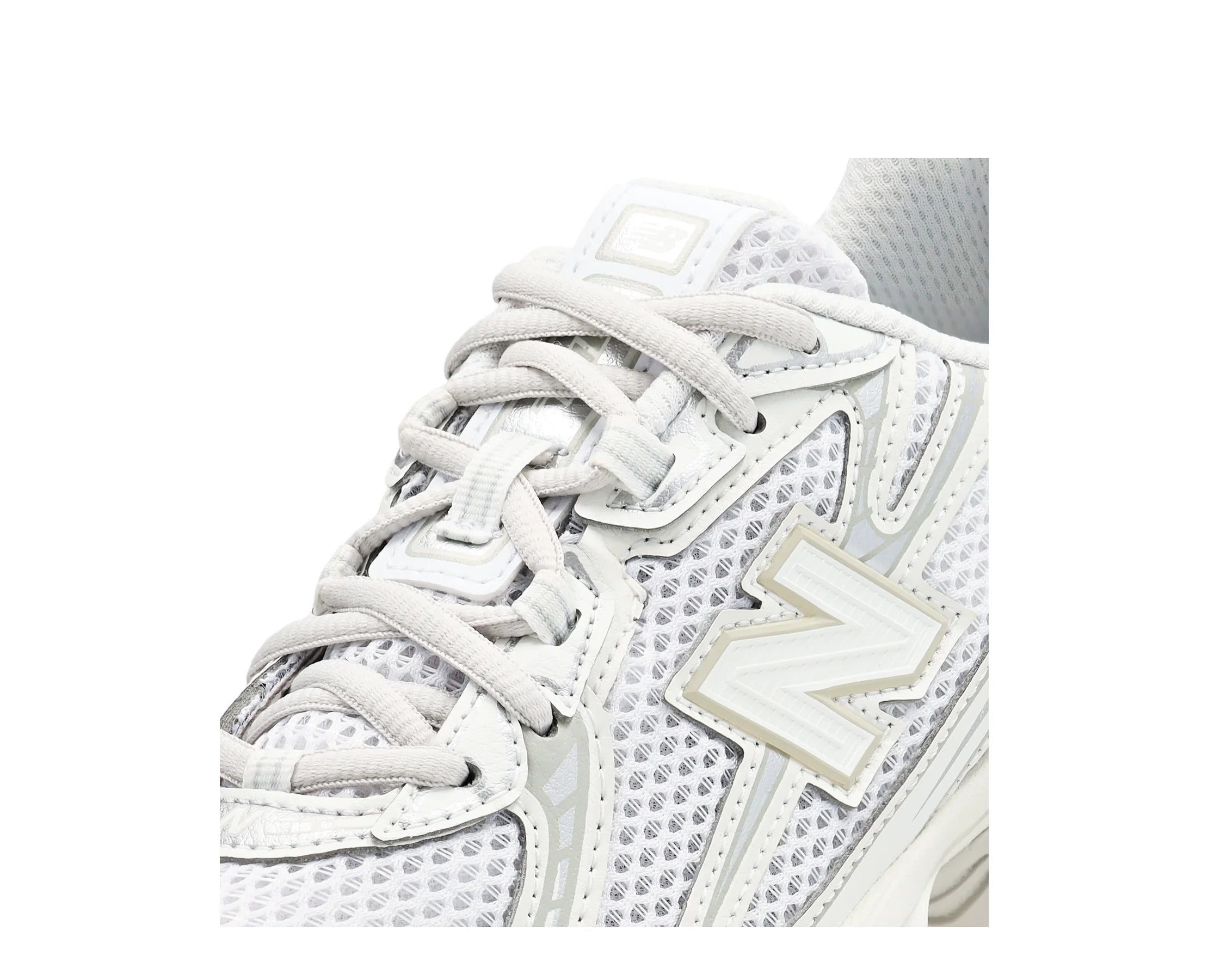 Sapatilhas New Balance 740 Branco — detalhe | G74017T