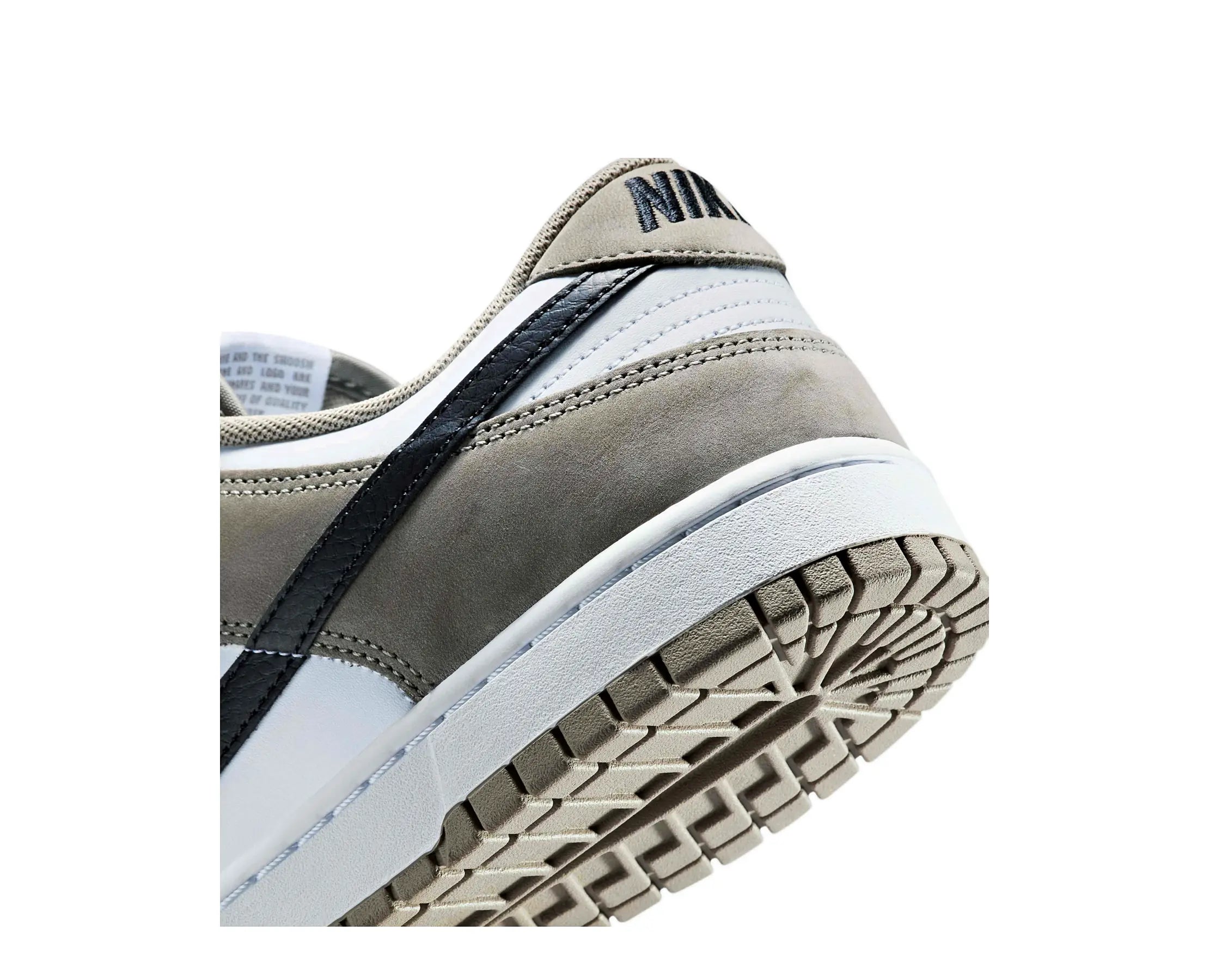 Sapatilhas Nike Dunk Low Verde — detalhe | IB3079-300
