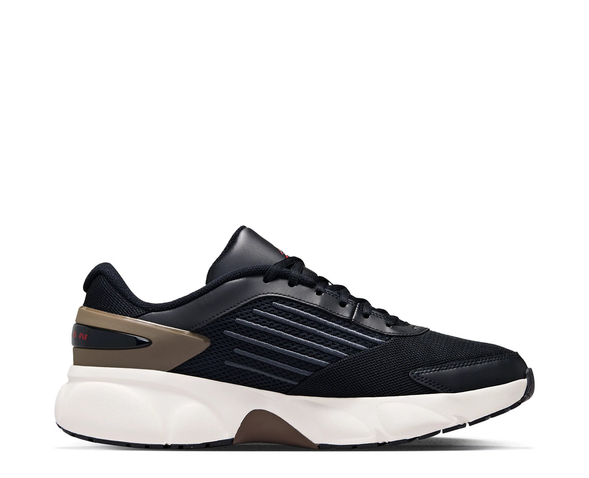Sapatilhas Nike Jordan Trunner Flow Preto — perfil exterior | IO2091-006