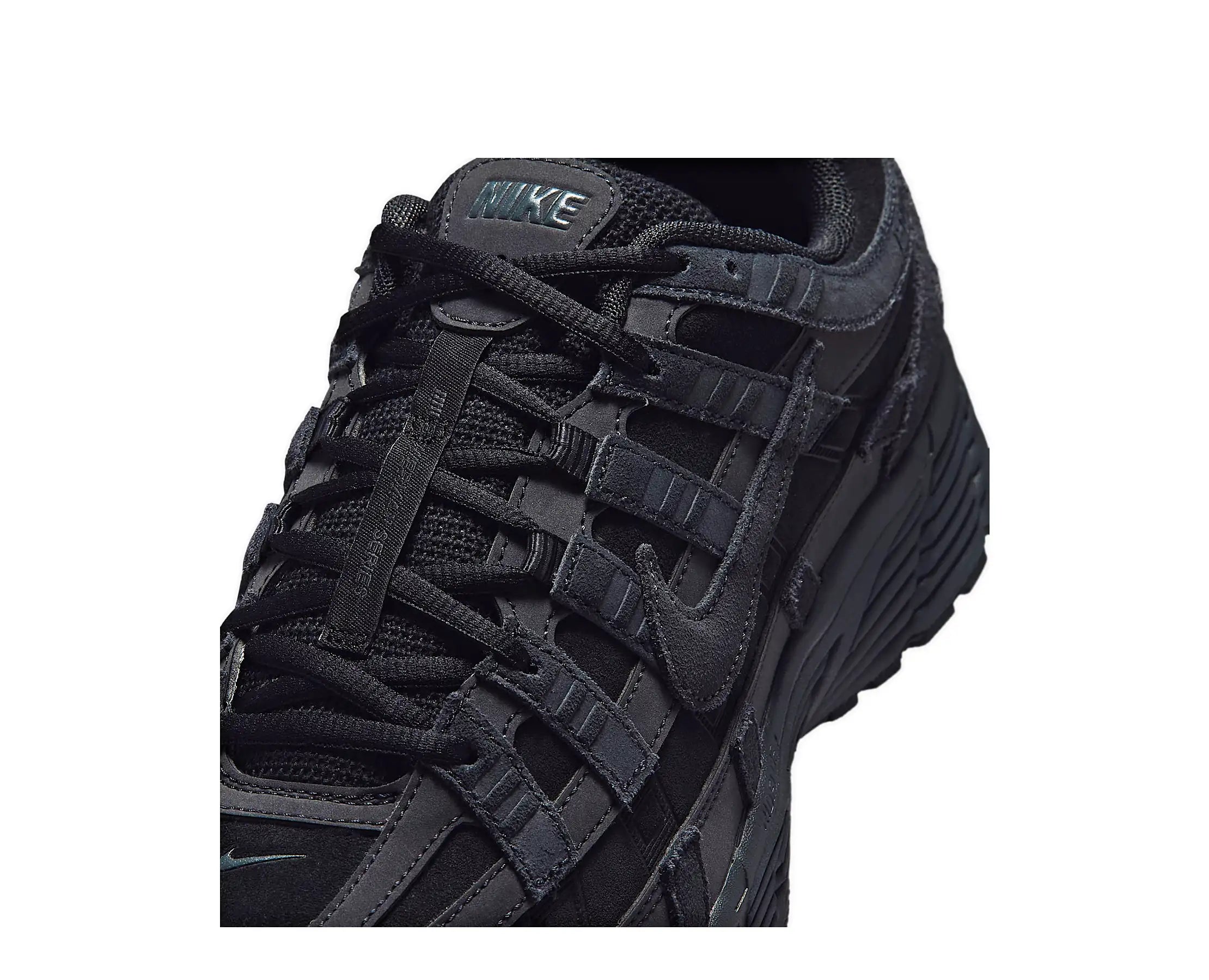 Sapatilhas Nike P-6000 Preto — detalhe | IO3370-002