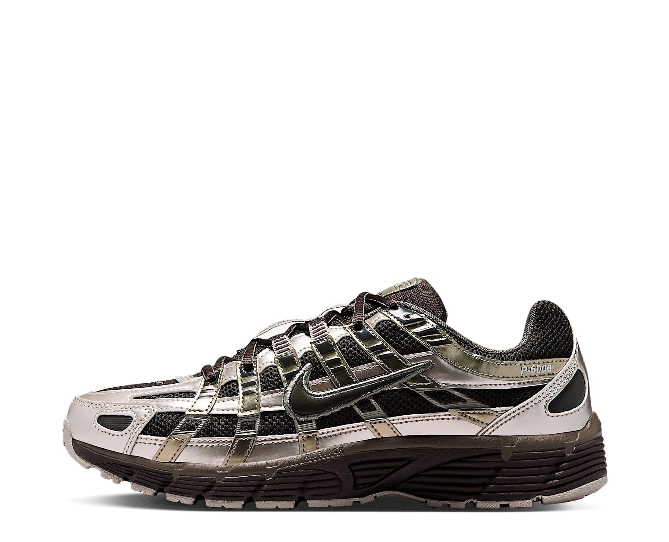 Sapatilhas Nike P-6000 Castanho — perfil interior | IO3496-200
