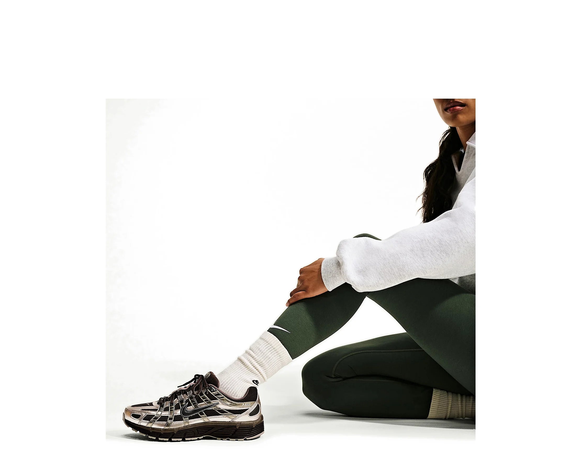 Sapatilhas Nike P-6000 Castanho — em uso | IO3496-200