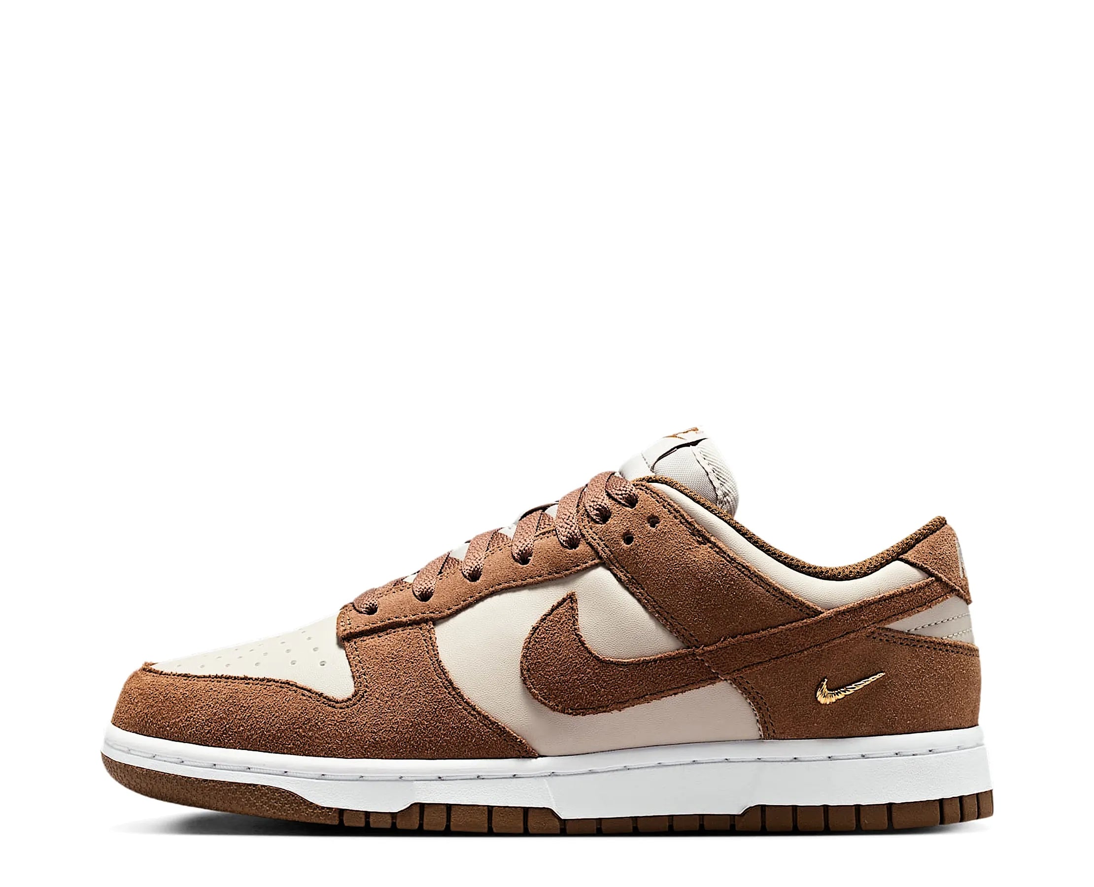Sapatilhas Nike Dunk Low Castanho — perfil exterior | IO4244-200