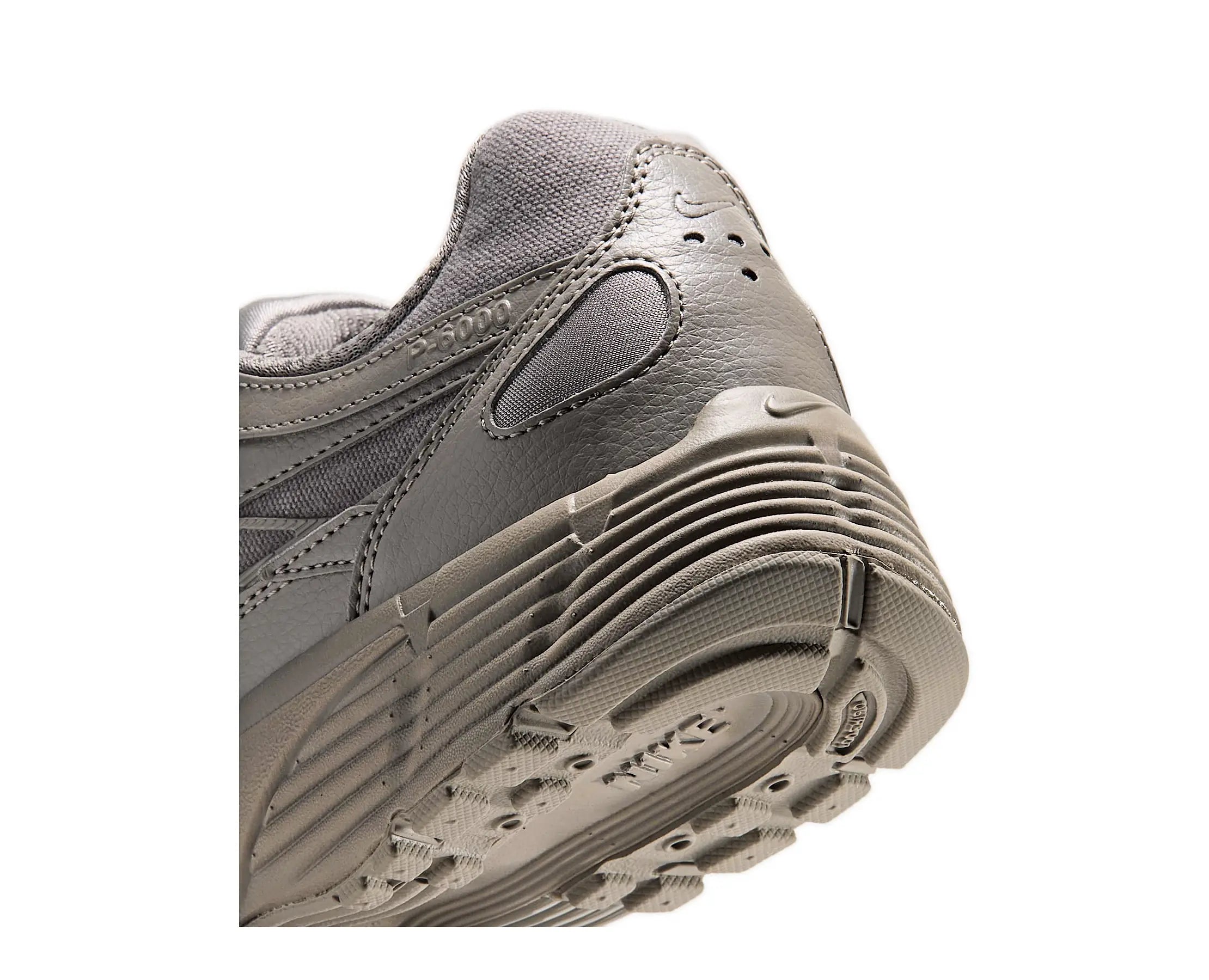Sapatilhas Nike P-6000 SE Cinzento — vista 6 | IO9979-001