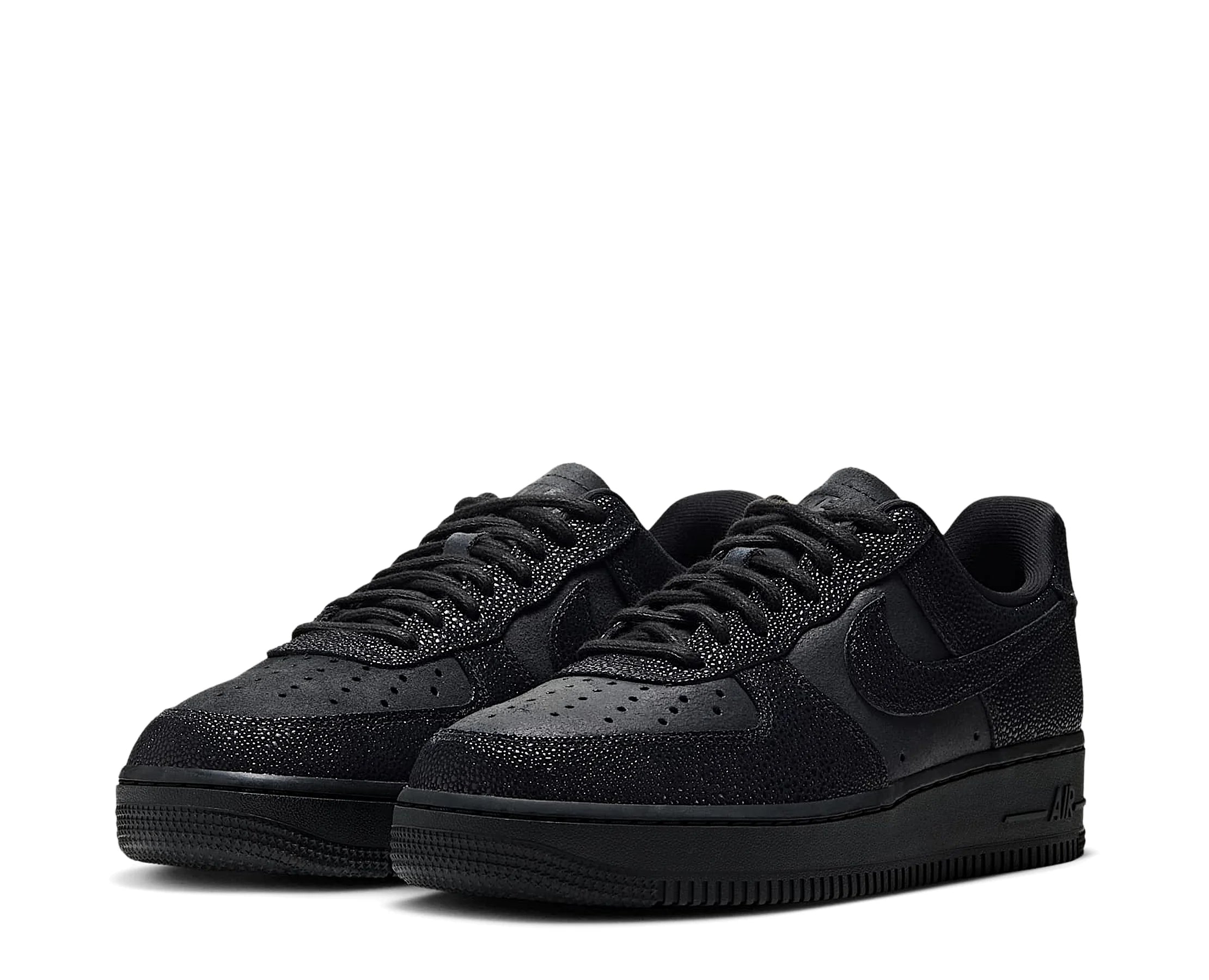 Sapatilhas Nike Air Force 1 '07 SE Preto — par | IQ0135-001