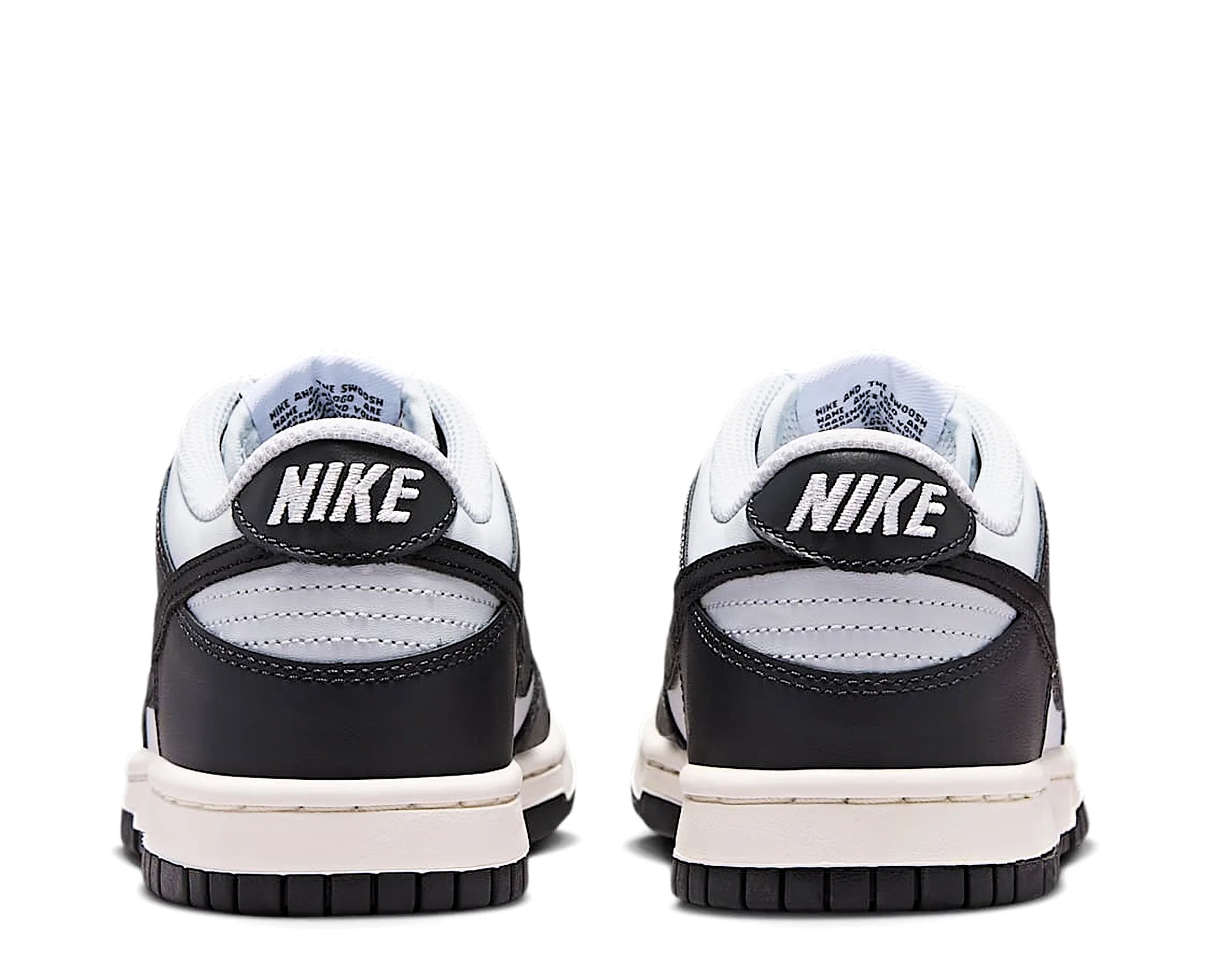 Sapatilhas Nike Dunk Low Preto — traseira | IQ0804-002