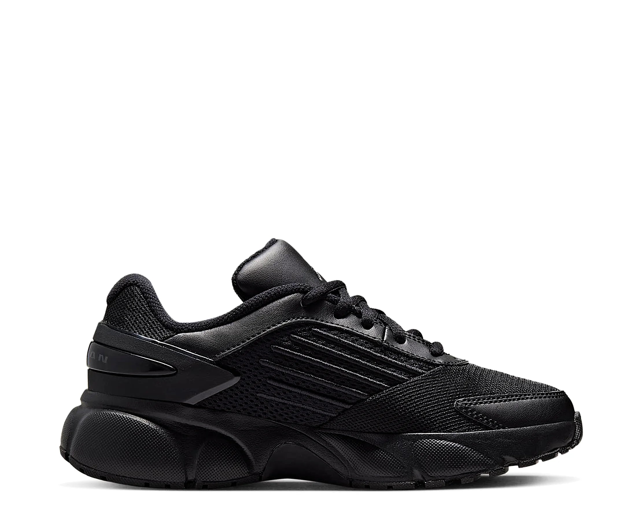 Sapatilhas Nike Jordan Trunner Flow Preto — perfil exterior | IQ7693-005