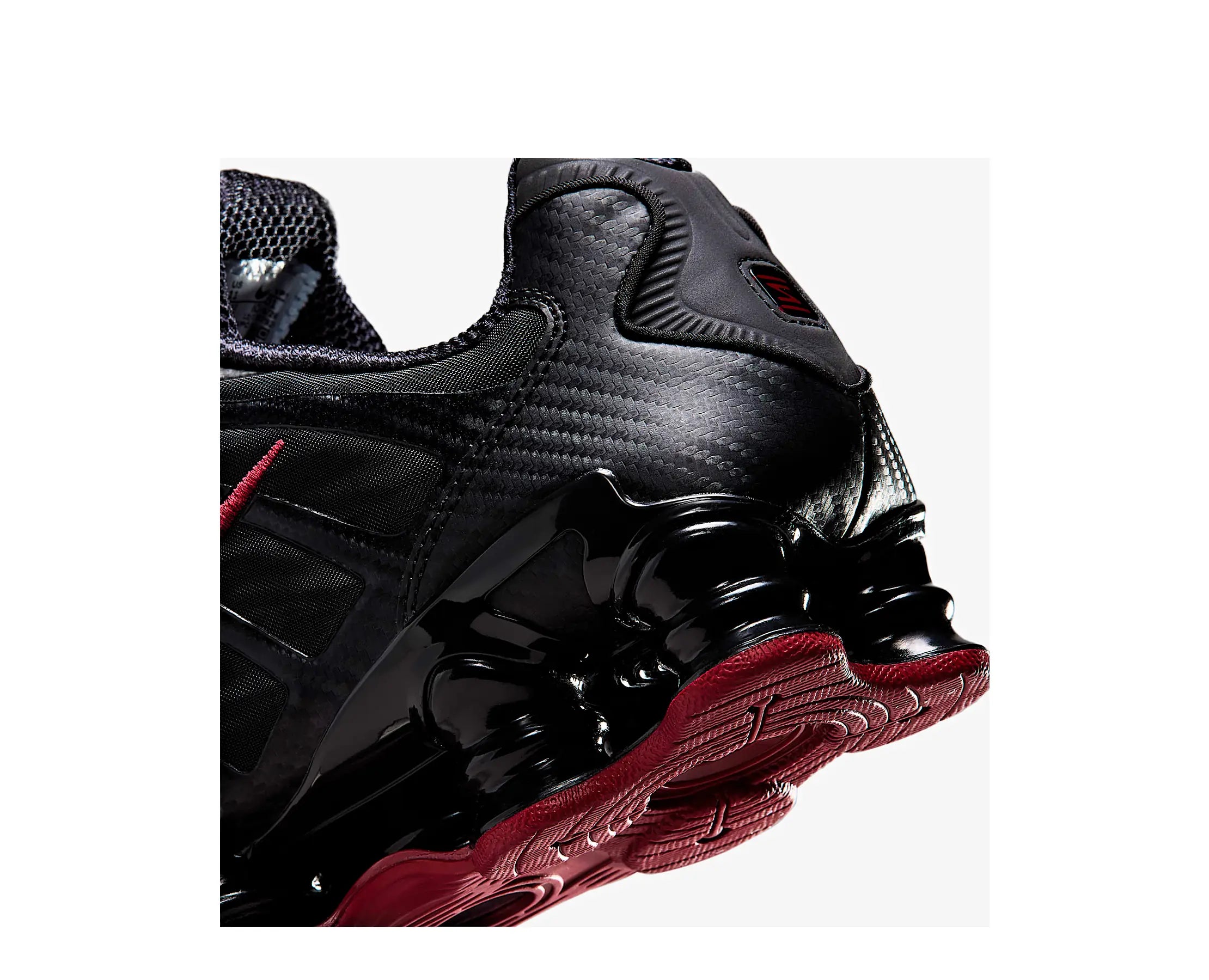 Sapatilhas Nike Shox TL Preto — detalhe | IQ8261-001