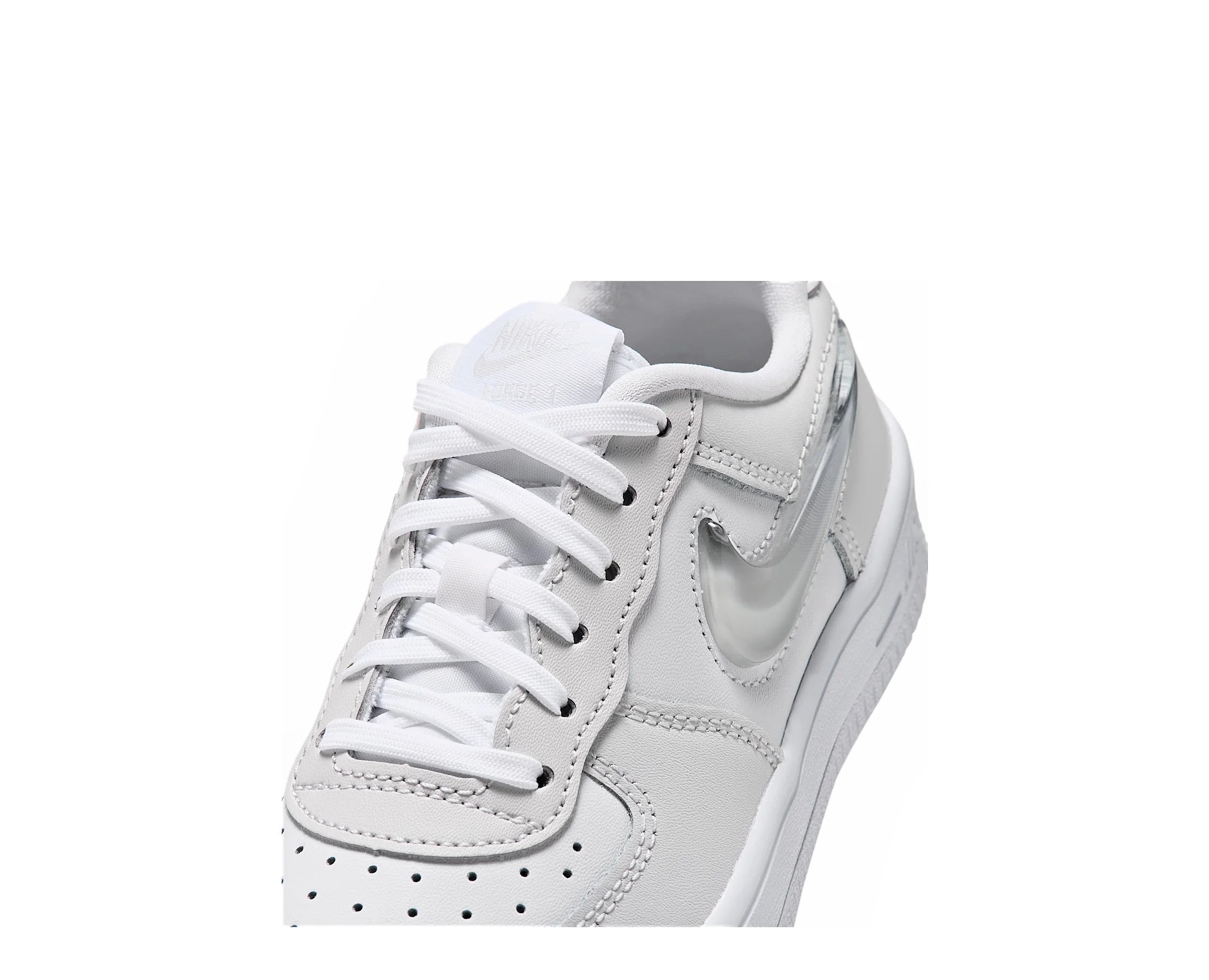 Sapatilhas Nike Air Force 1 Low Lace Cinzento — detalhe | IR0596-102