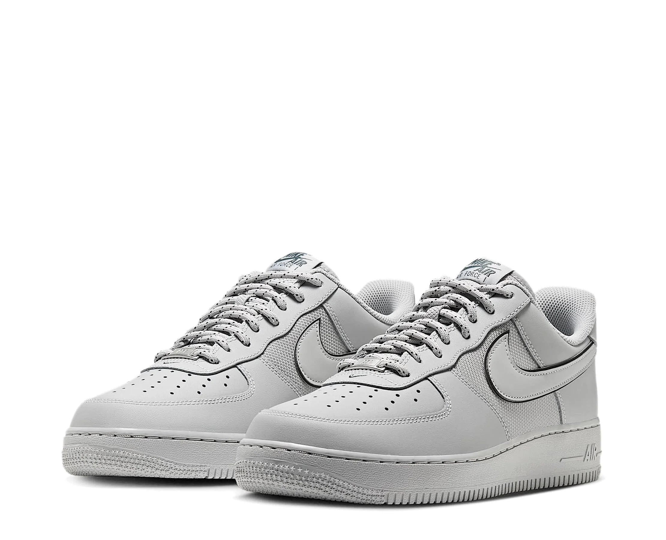 Sapatilhas Nike Air Force 1 '07 Low LV8 Tech Cinzento — par | IV3415-001