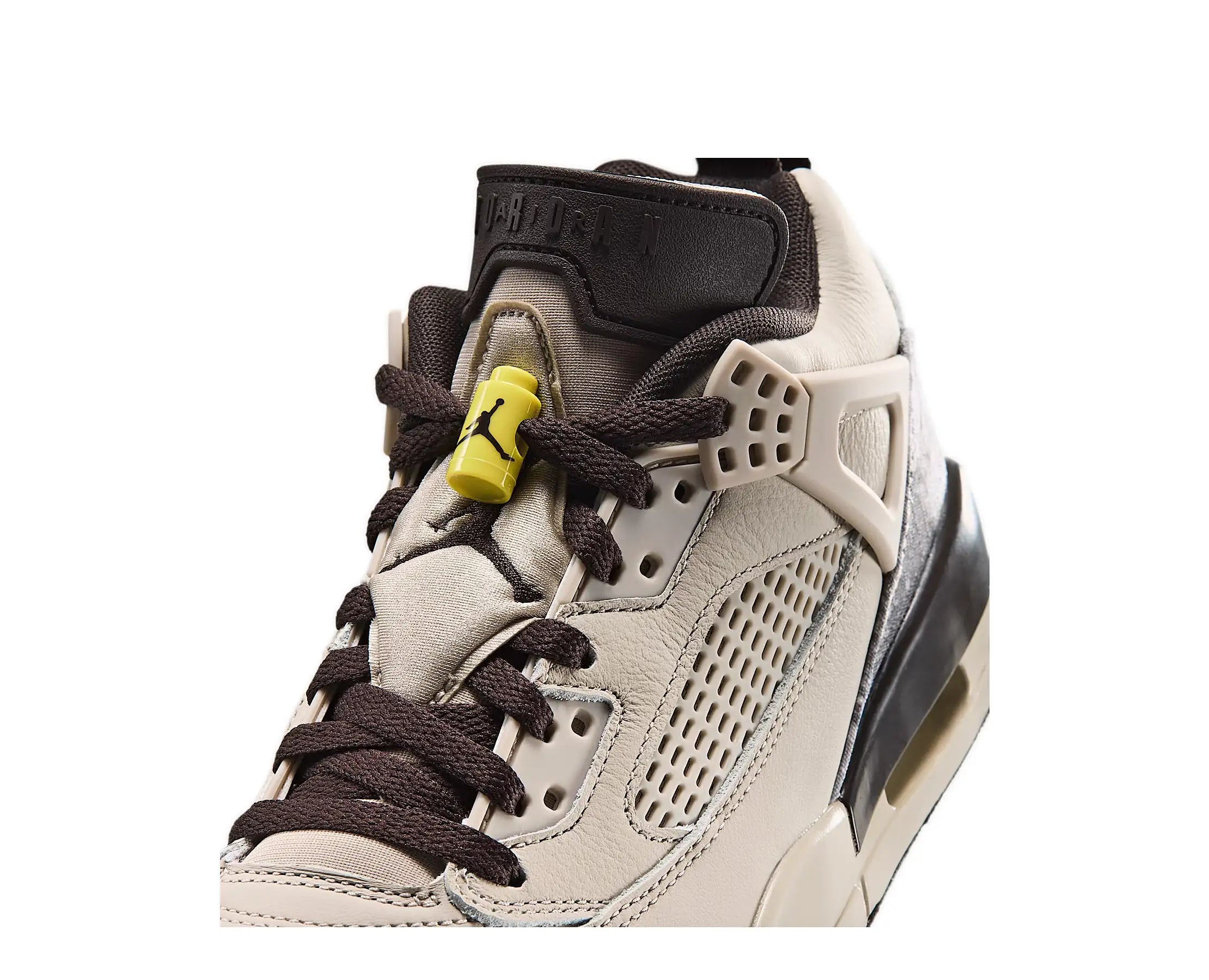 Sapatilhas Nike Jordan Spizike Low Bege — detalhe | IV4403-200