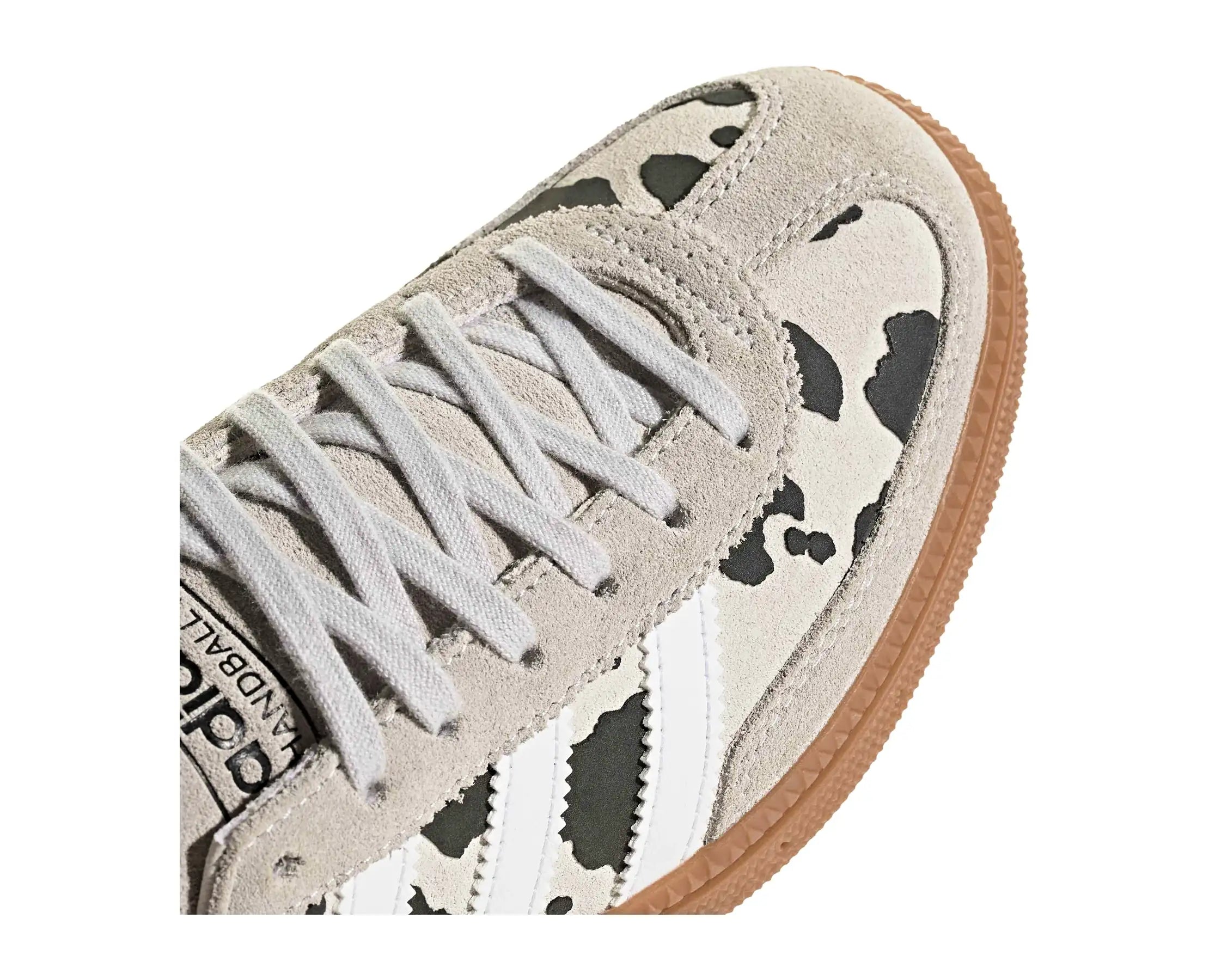 Sapatilhas Adidas Handball Spezial Bege Animal Print — detalhe | KH9433