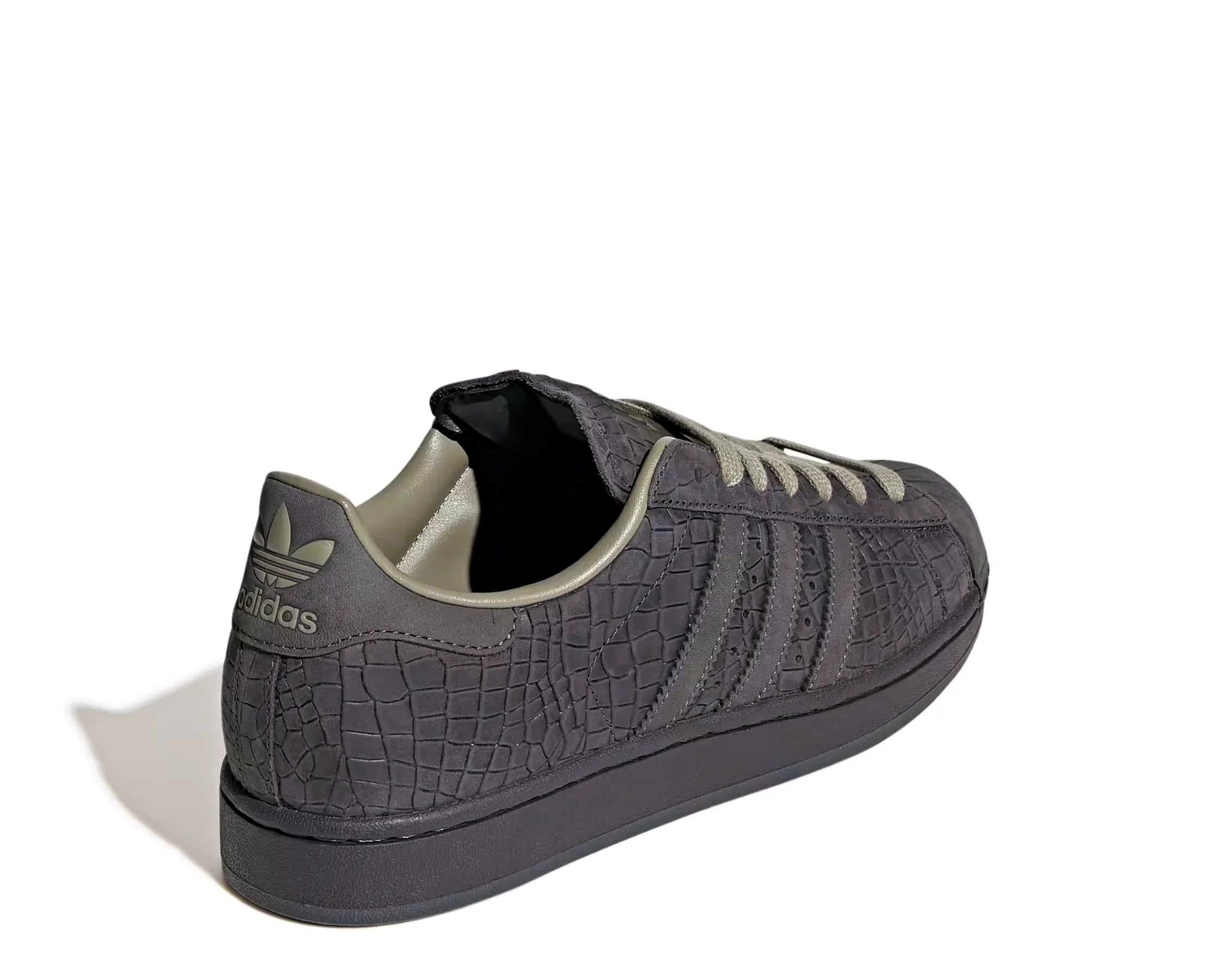 Sapatilhas Adidas Superstar II Preto — traseira | KK4751