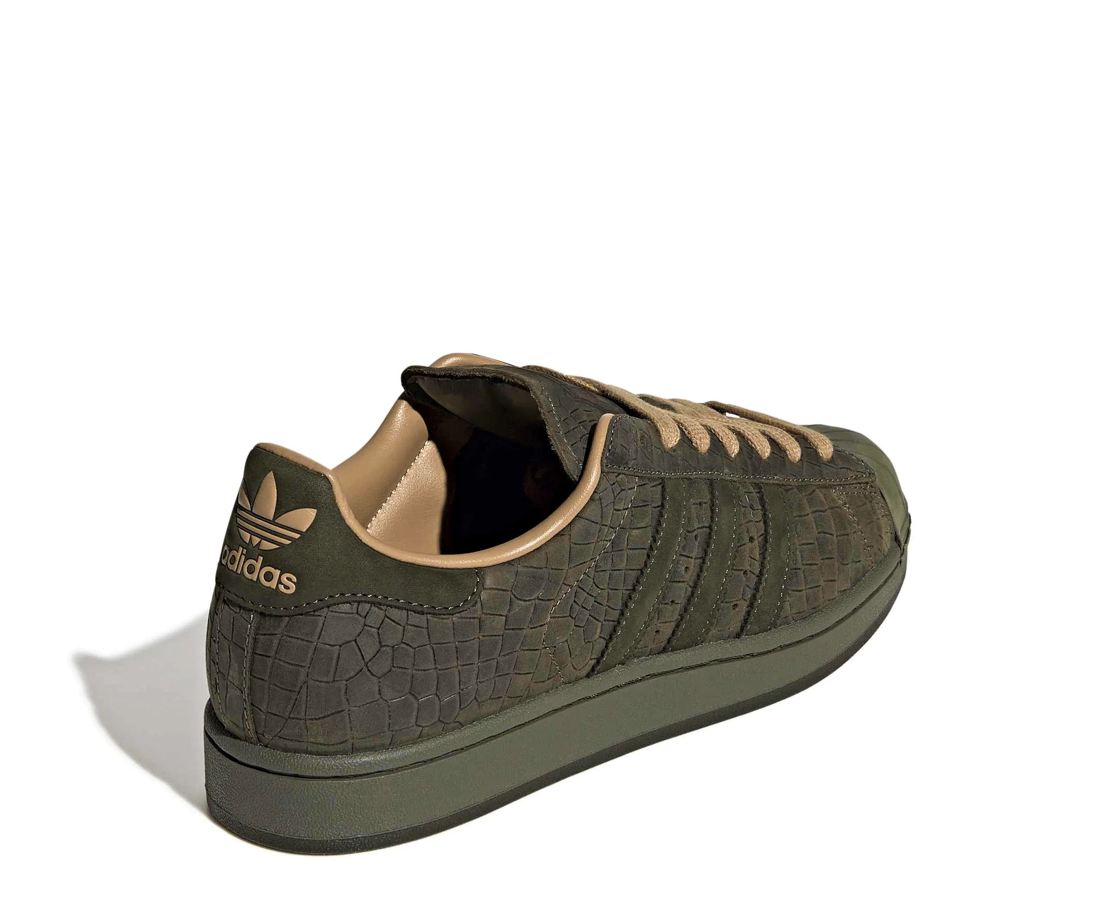 Sapatilhas Adidas Superstar II Verde — traseira | KK4752