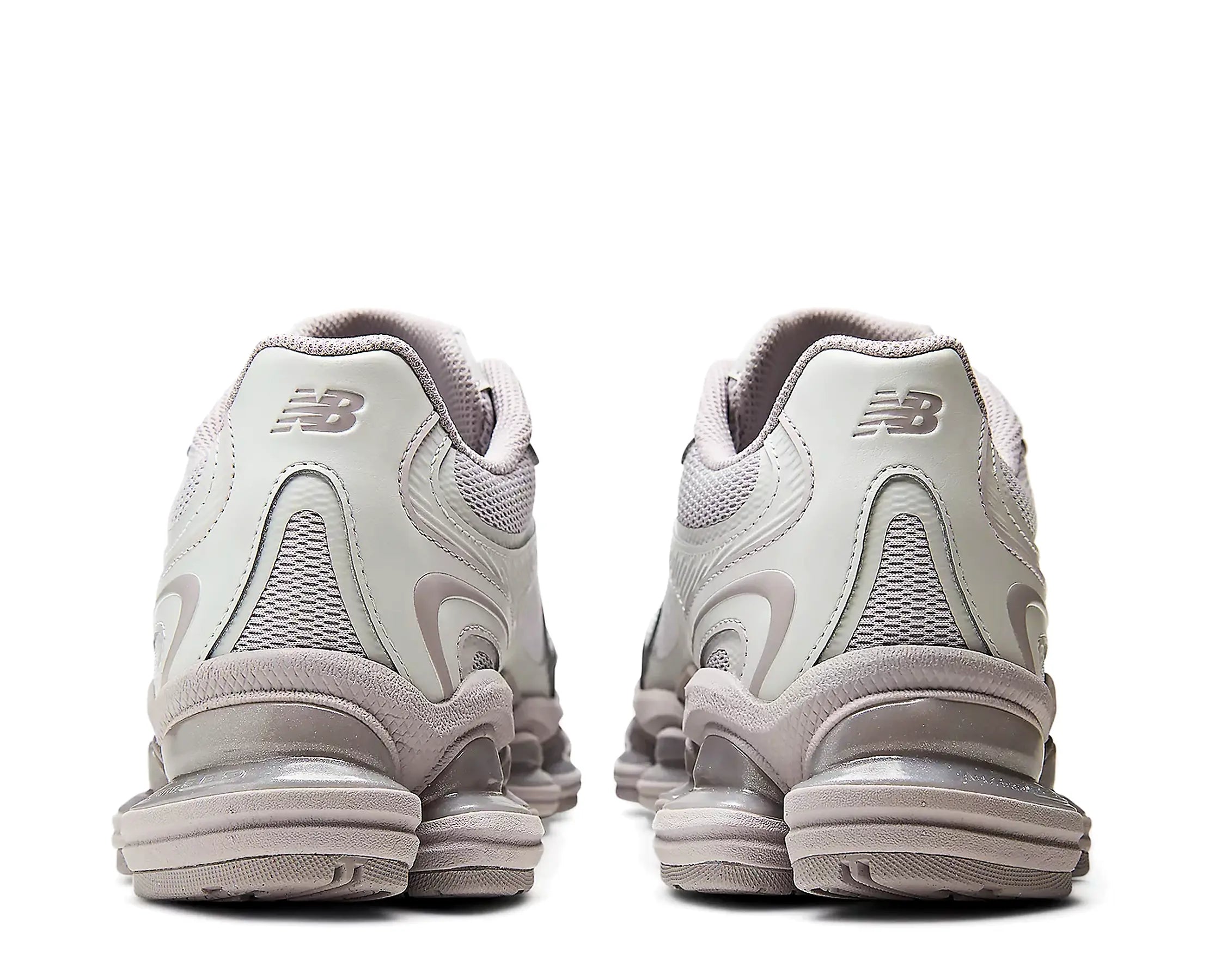 Sapatilhas New Balance 2000 Cinzento — traseira | U20001D3