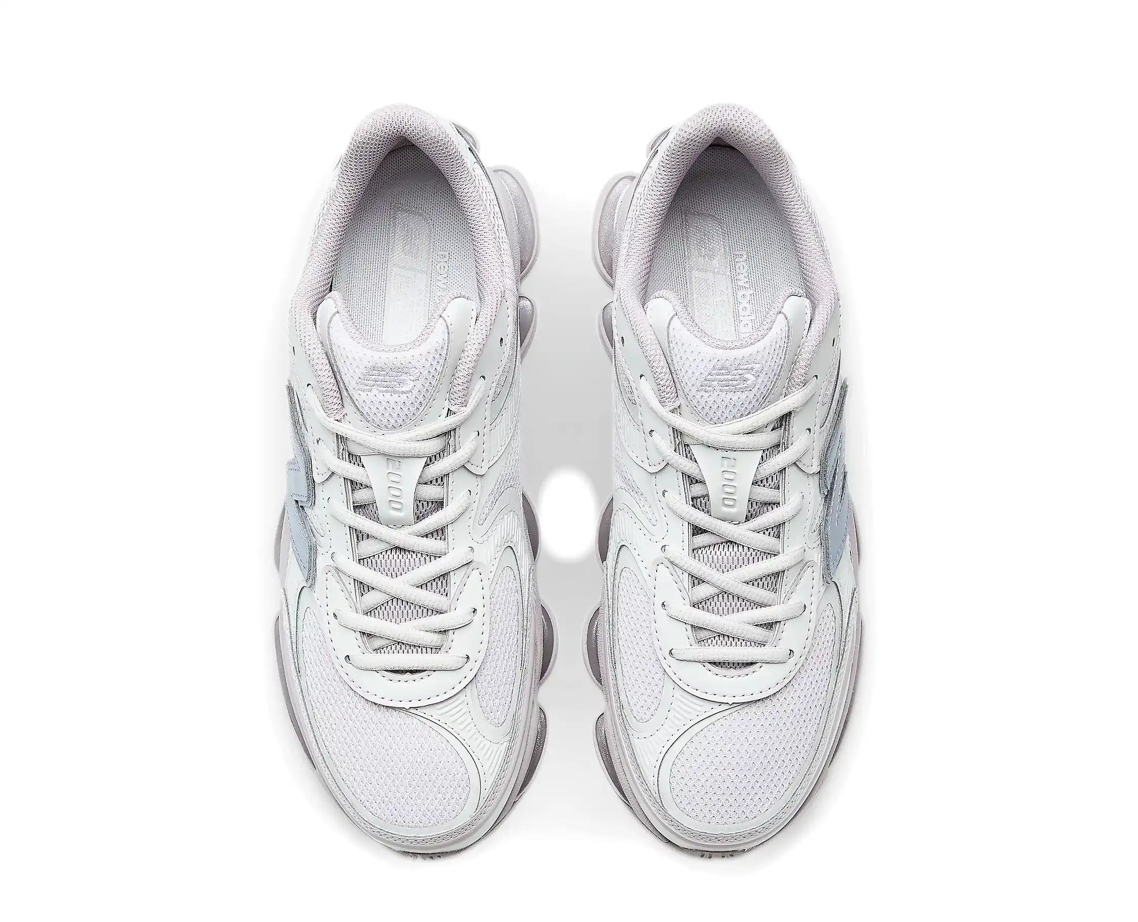 Sapatilhas New Balance 2000 Cinzento — vista de topo | U20001D3