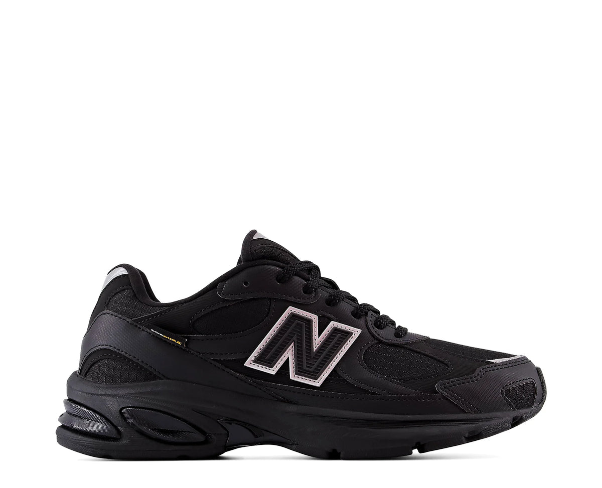 Sapatilhas New Balance 2010 Preto — perfil exterior | U20109O3