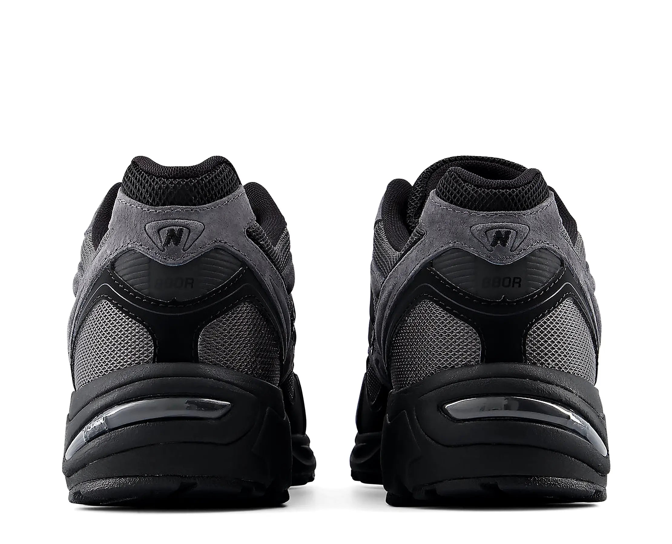Sapatilhas New Balance 880R Antracite — vista 4 | U880R19U
