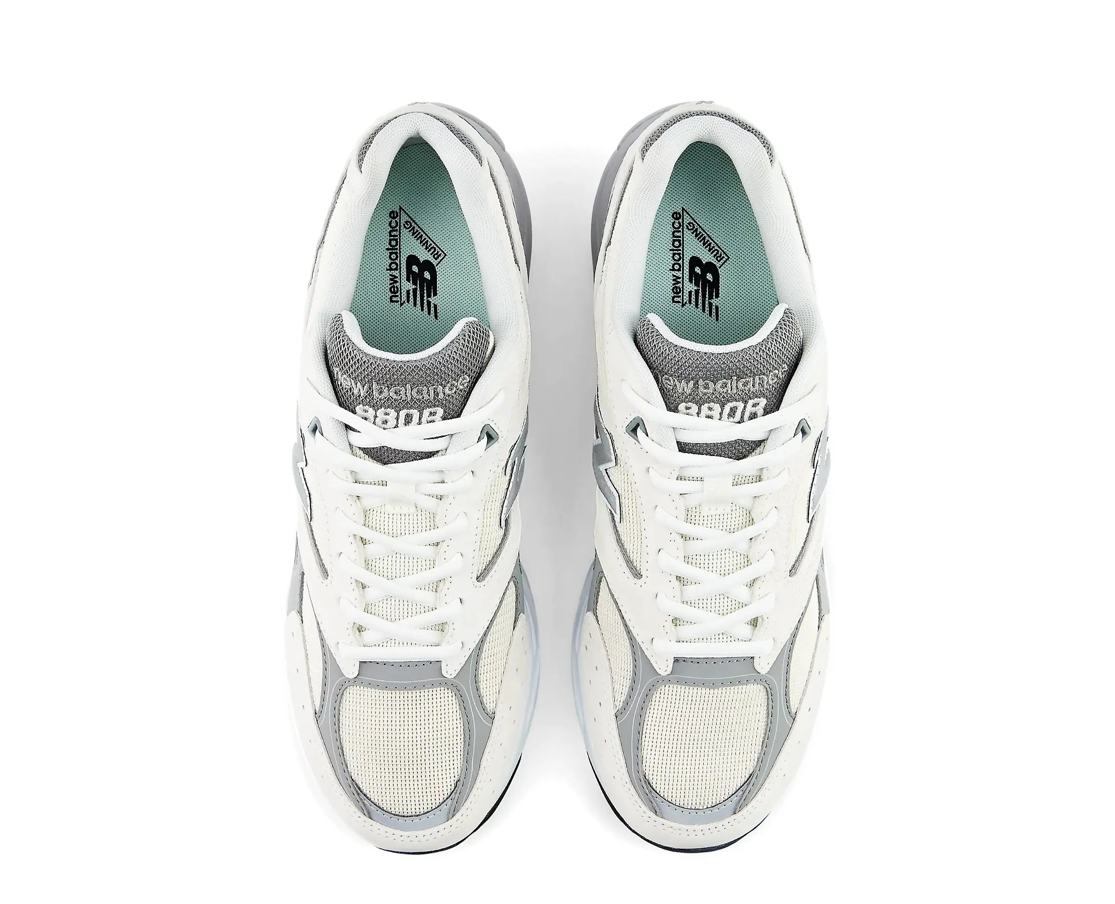 Sapatilhas New Balance 880R Cinzento — vista de topo | U880R2QR