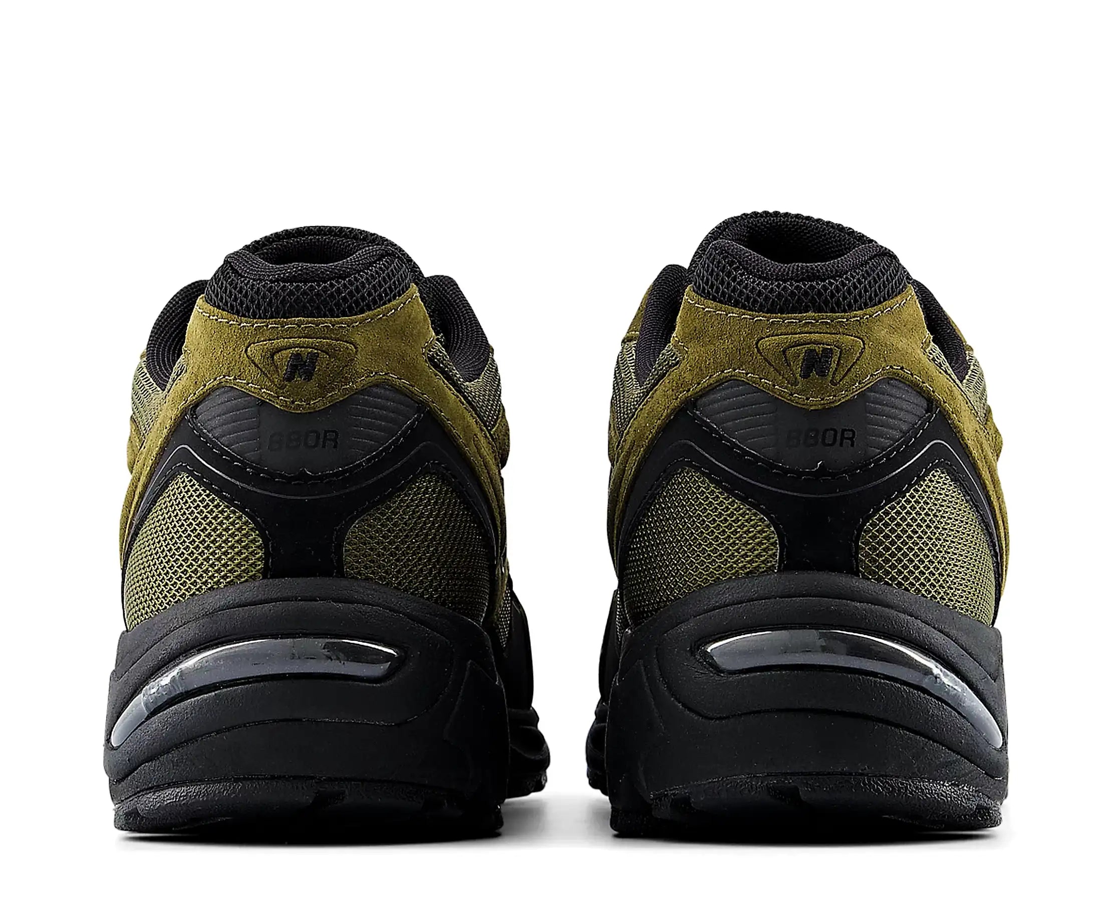 Sapatilhas New Balance 880R Verde — traseira | U880R2W9