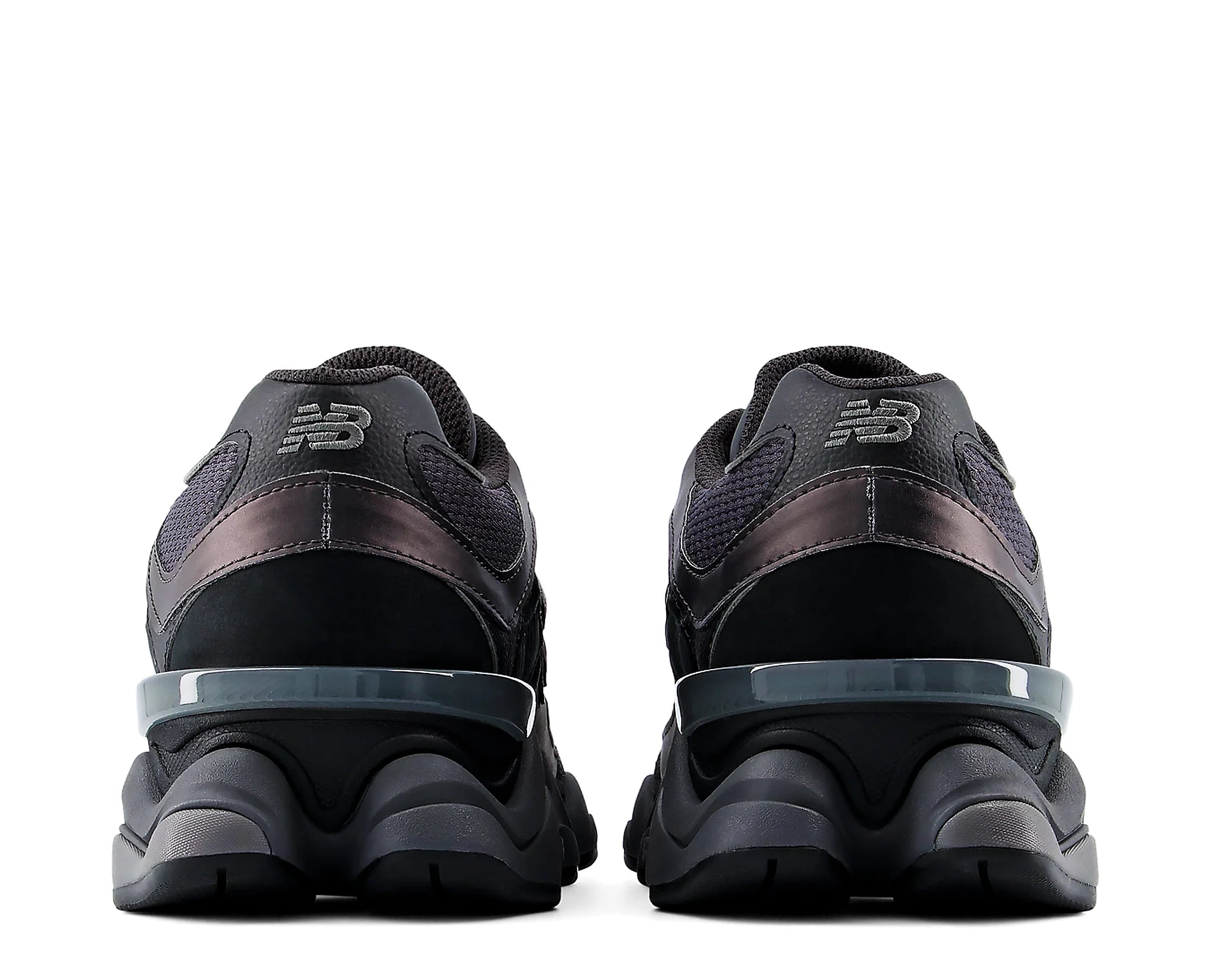 Sapatilhas New Balance 9060 Preto — traseira | U90603VF