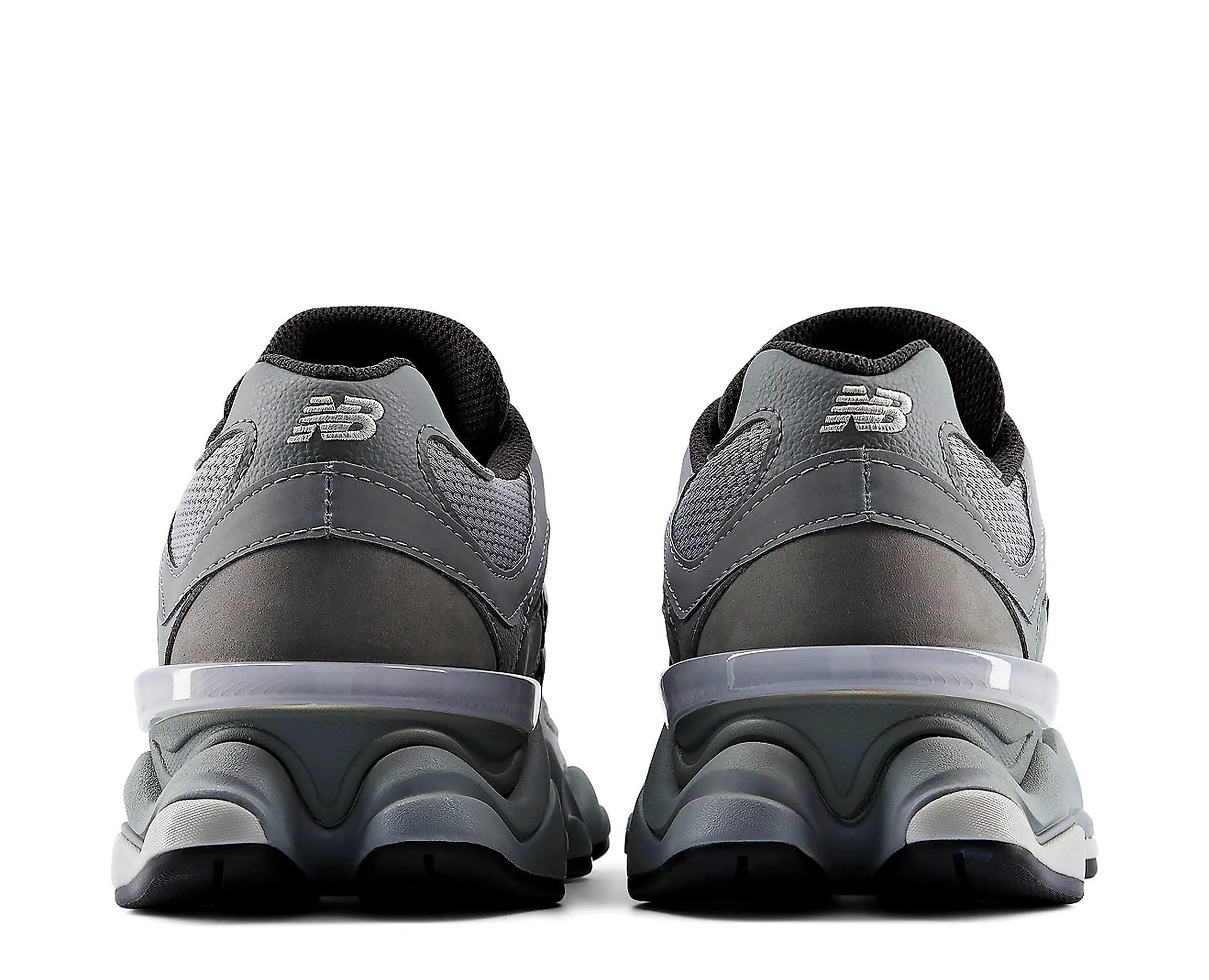 Sapatilhas New Balance 9060 Cinzento — traseira | U90609XS