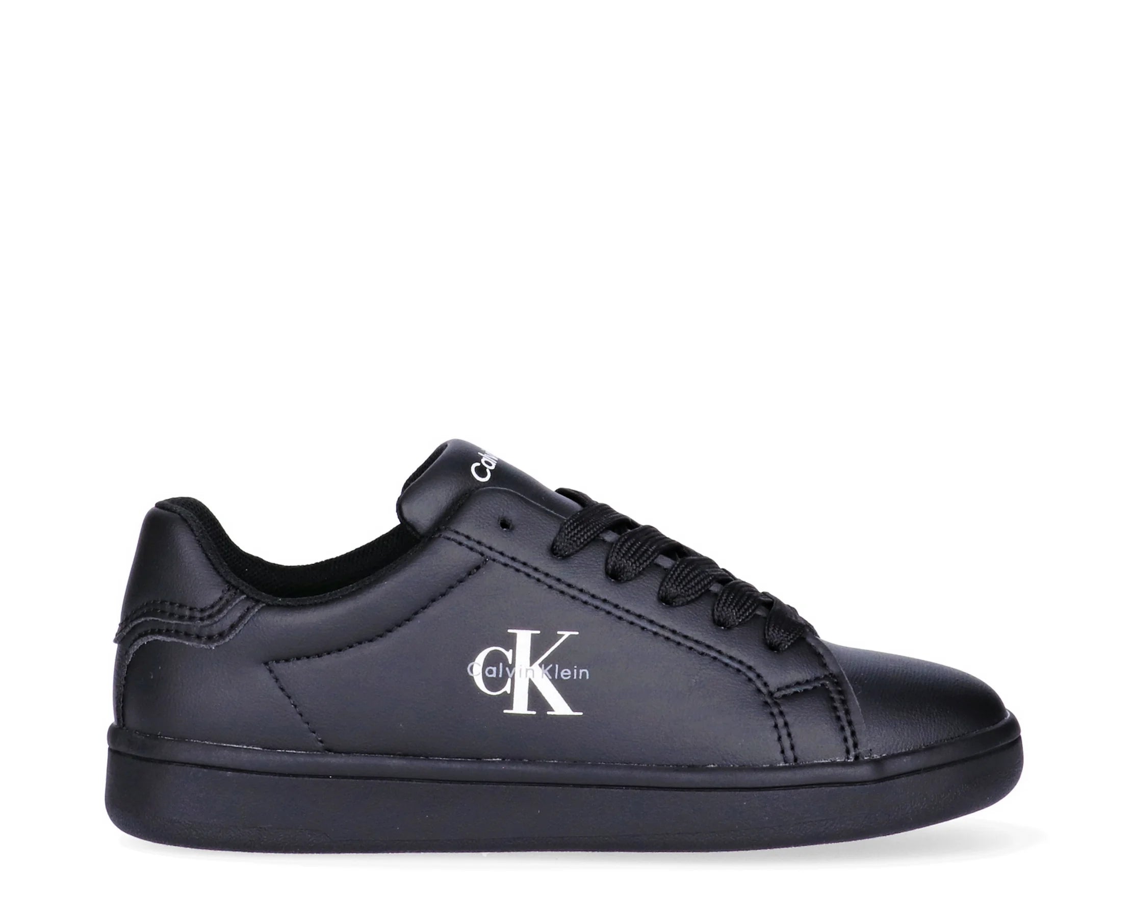 Sapatilhas Calvin Klein Low Cut Lace-Up Sneaker Preto — vista lateral | V3X9-83447-1355999-