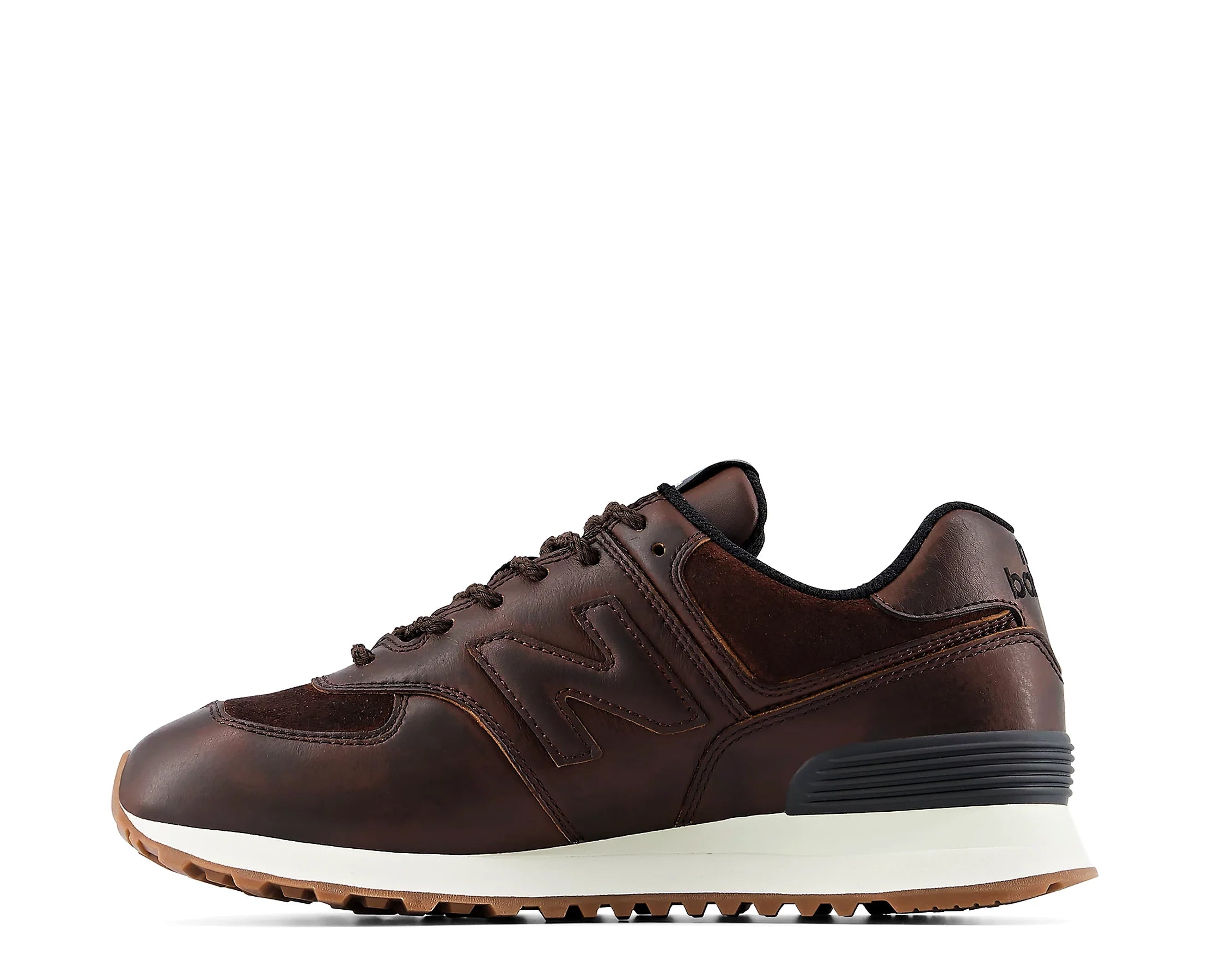 Sapatilhas New Balance 574 Castanho — perfil exterior | W574HM