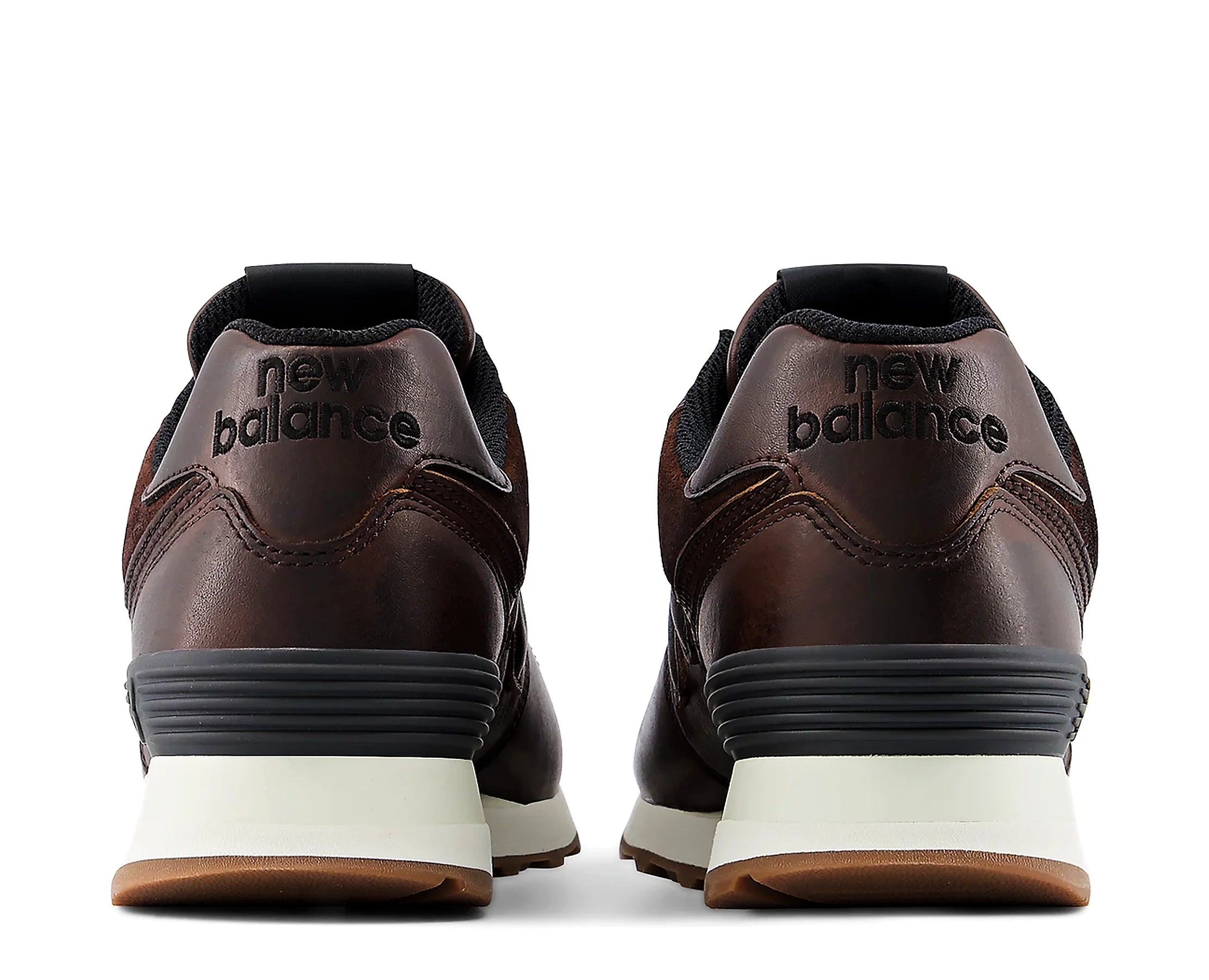 Sapatilhas New Balance 574 Castanho — traseira | W574HM