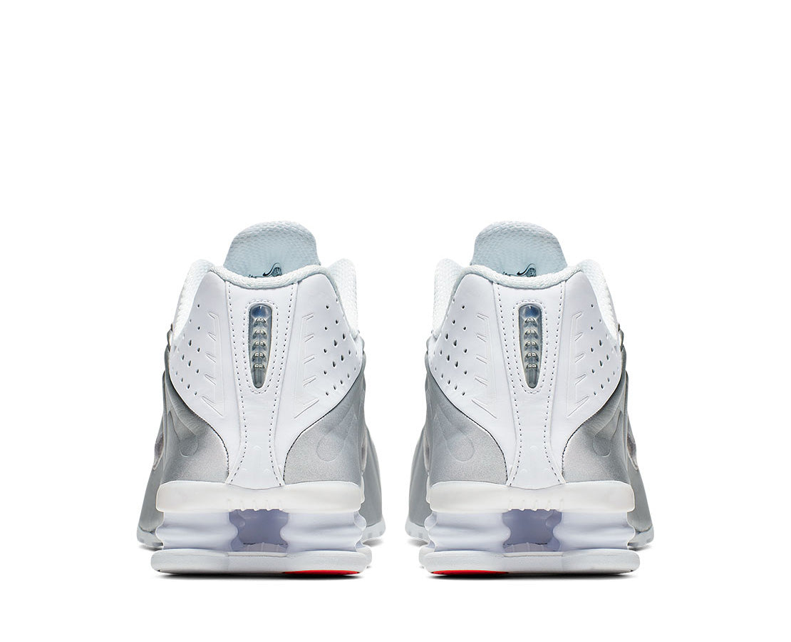 NIKE SHOX R4 BR/PRATA - 104265-131-121