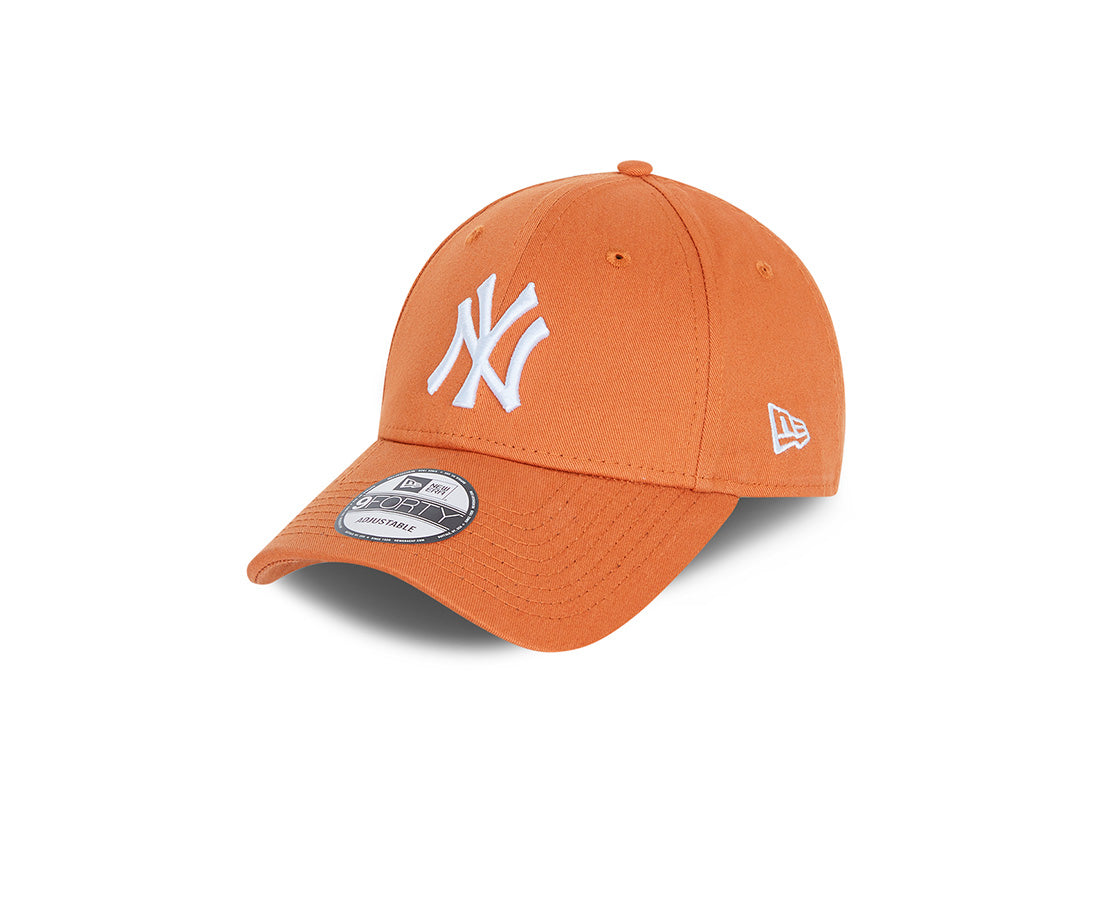 New Era NY Yankees Essential 9FORTY LAR/BR - 60112610E-195