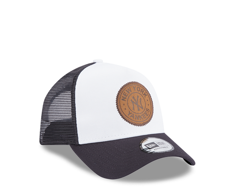 New Era NY Yankees Team Script Navy Trucker BR/MAR - 60364255E-115